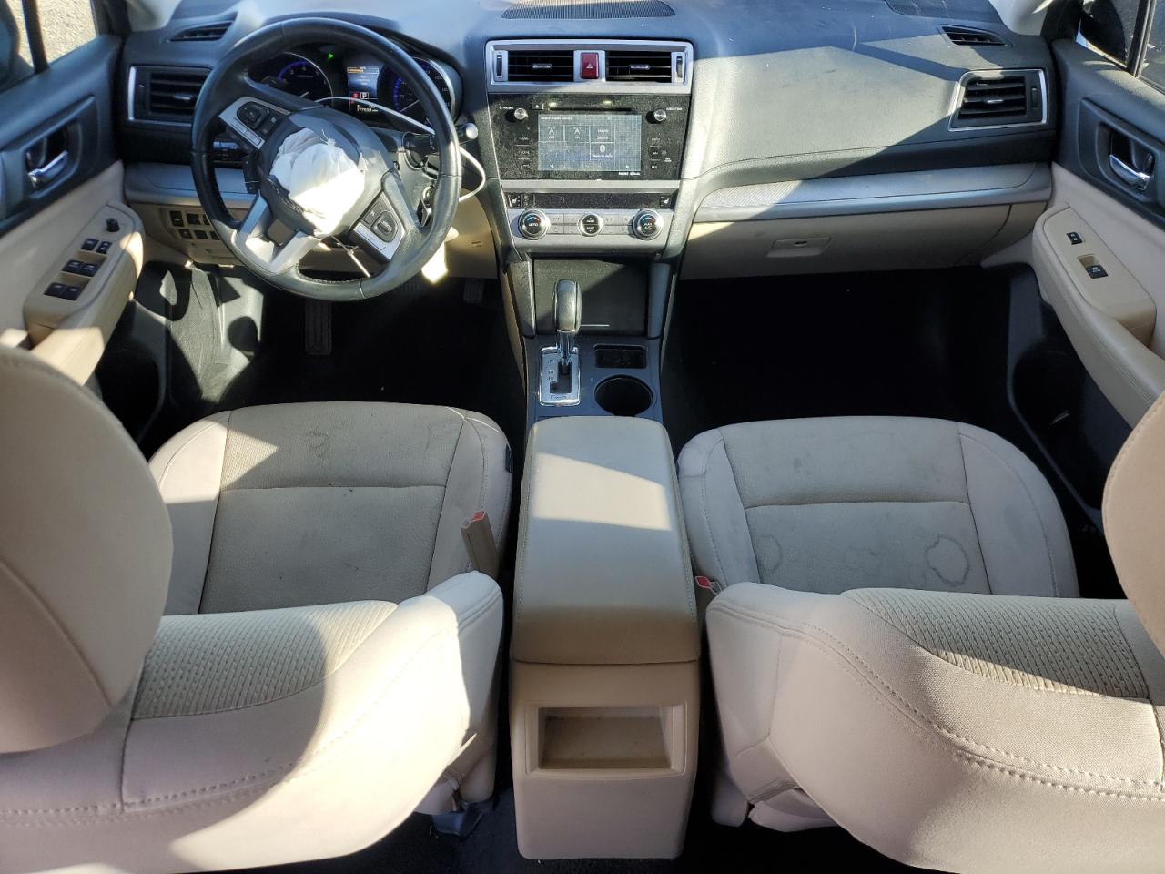 2015 Subaru Legacy 2.5I Premium VIN: 4S3BNAC66F3063370 Lot: 82475395