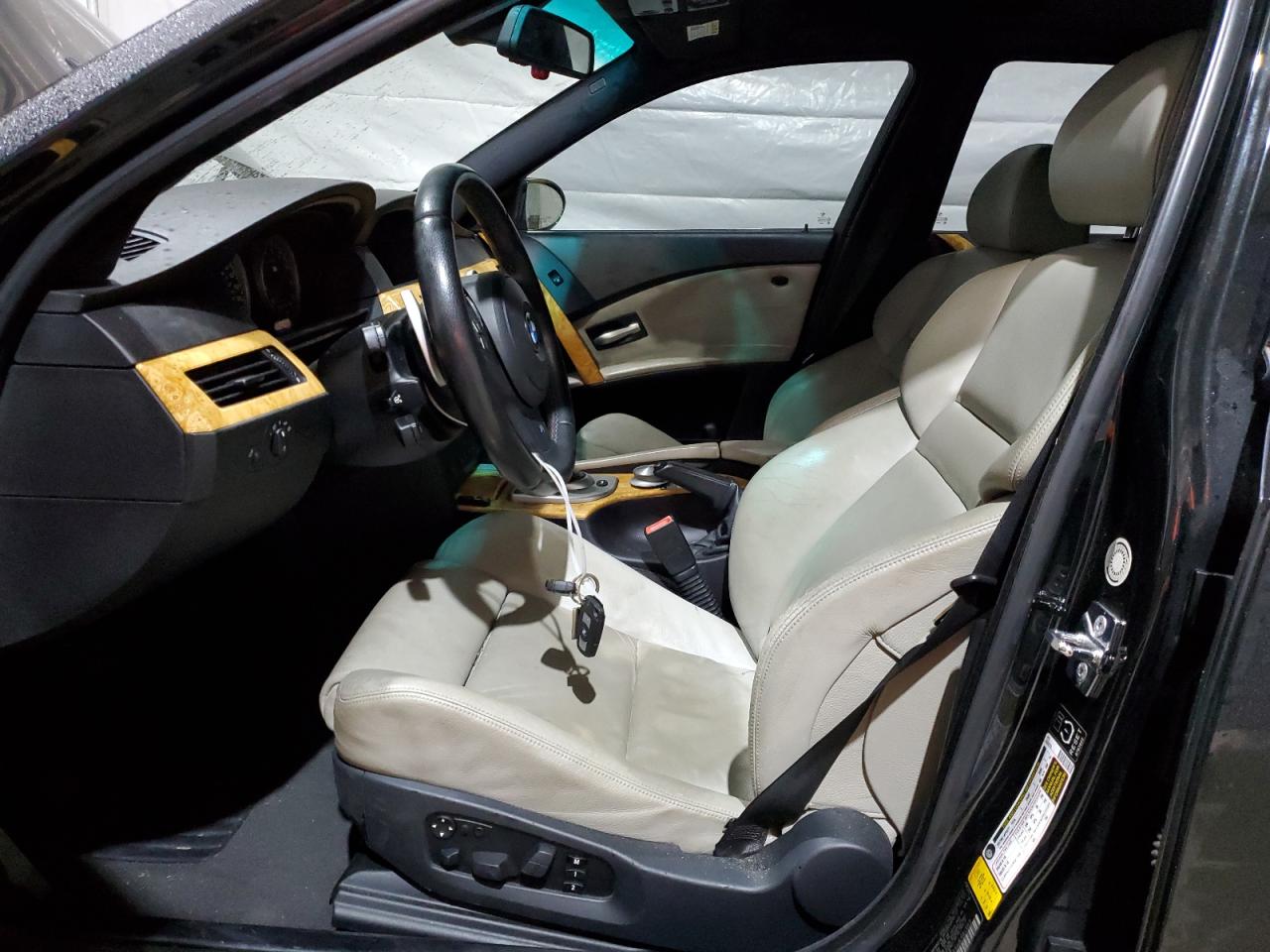 2006 BMW M5 VIN: WBSNB93556B581383 Lot: 82757805