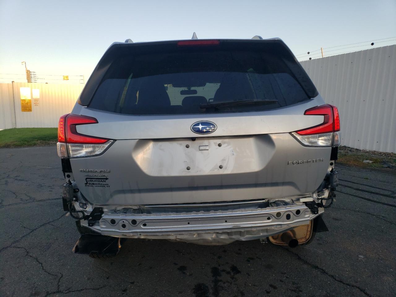 2023 Subaru Forester Premium VIN: JF2SKAECXPH419272 Lot: 85388165