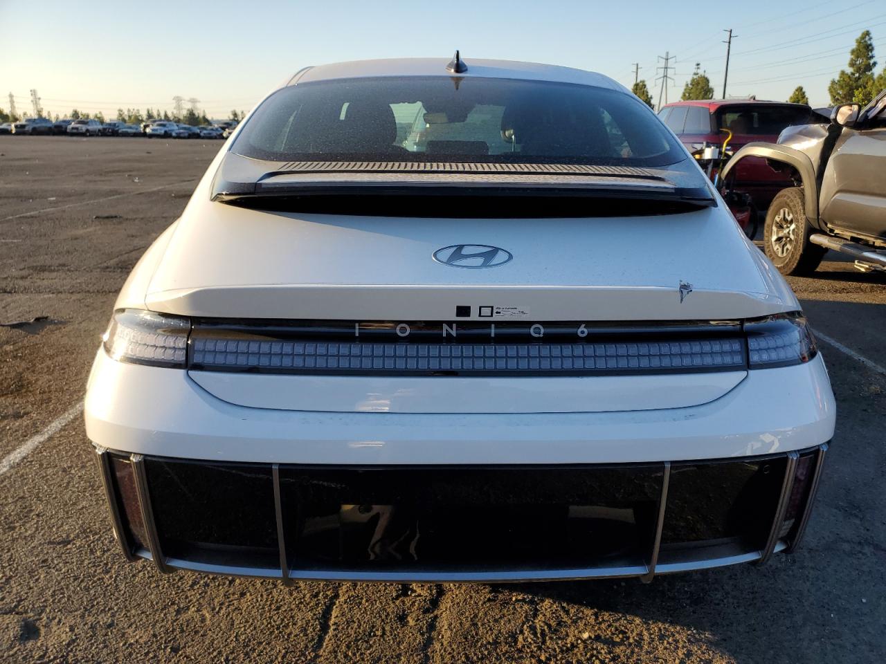 2025 Hyundai Ioniq 6 Sel VIN: KMHM34AA2SA099310 Lot: 81915495