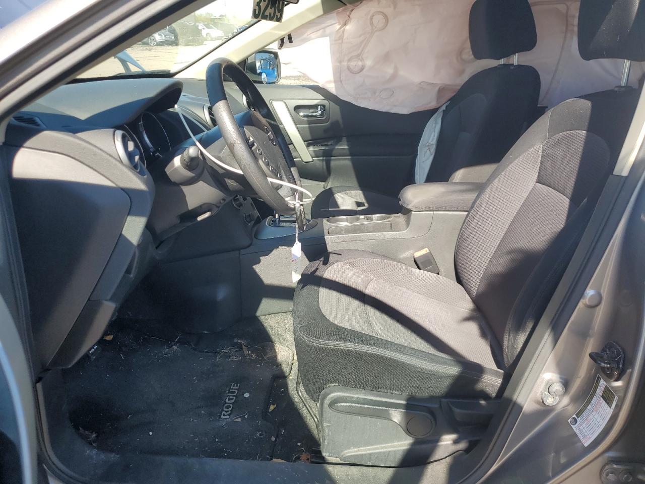 2010 Nissan Rogue S VIN: JN8AS5MV8AW608000 Lot: 82298105