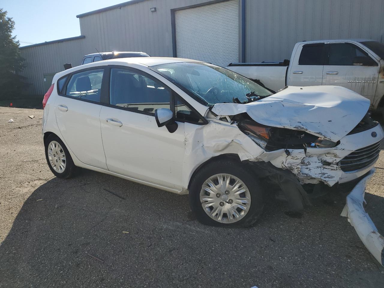 2015 Ford Fiesta S VIN: 3FADP4TJ1FM222163 Lot: 85644915