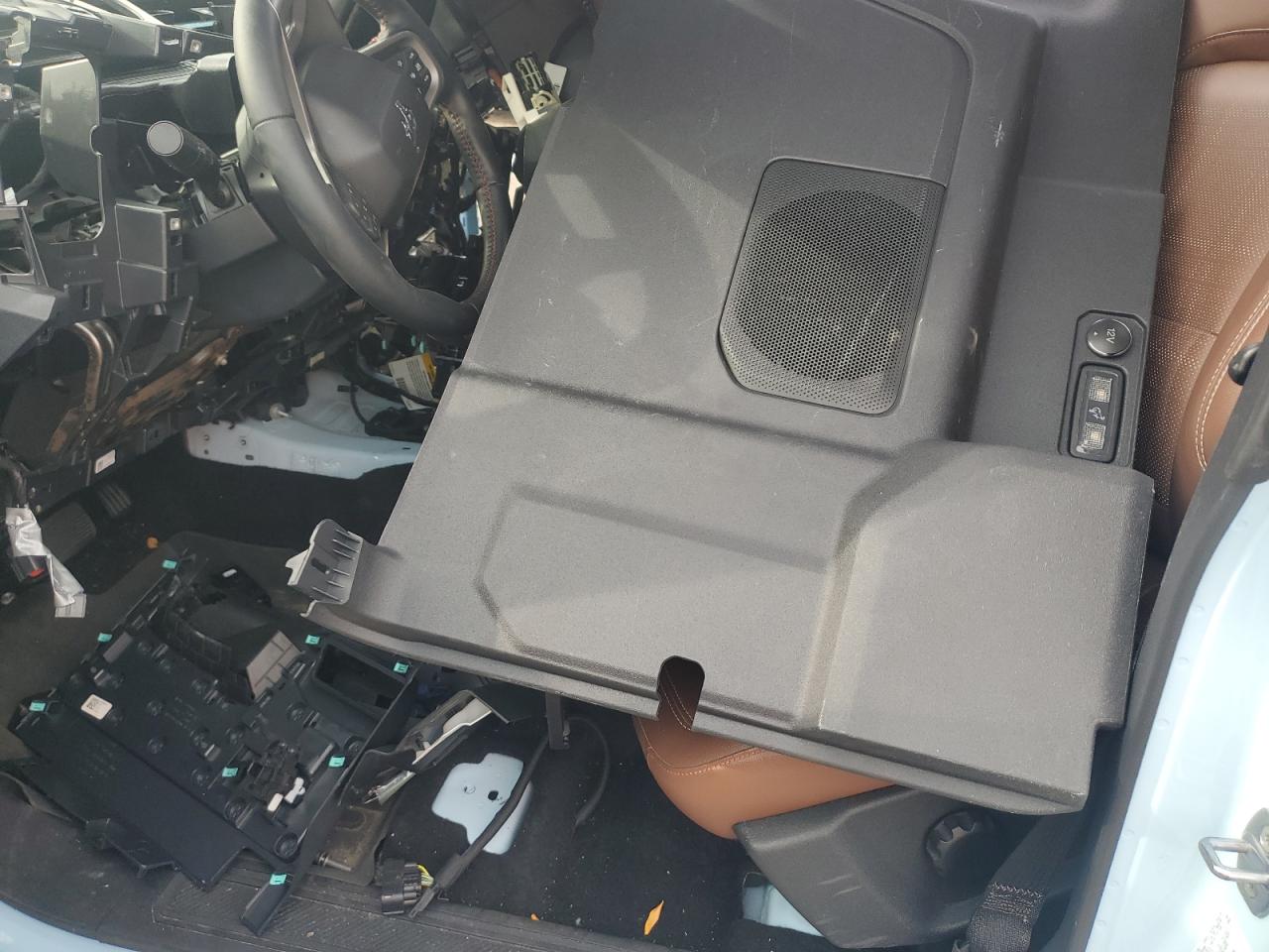 2024 Ford Bronco Heritage Limited VIN: 1FMDE4EP6RLA47833 Lot: 86877855