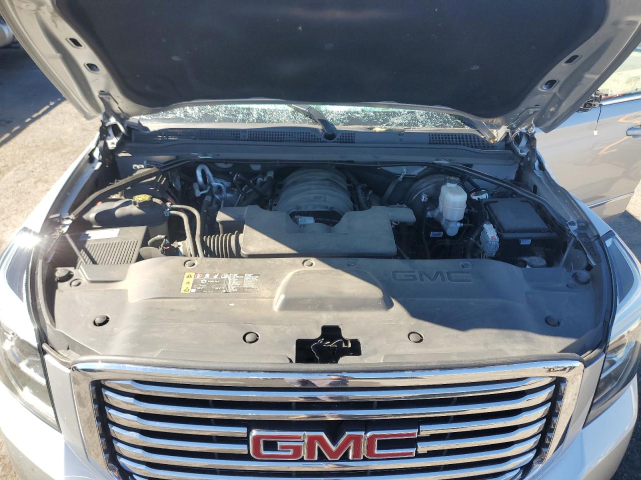 2020 GMC Yukon Xl K1500 Slt VIN: 1GKS2GKC4LR250090 Lot: 82569705