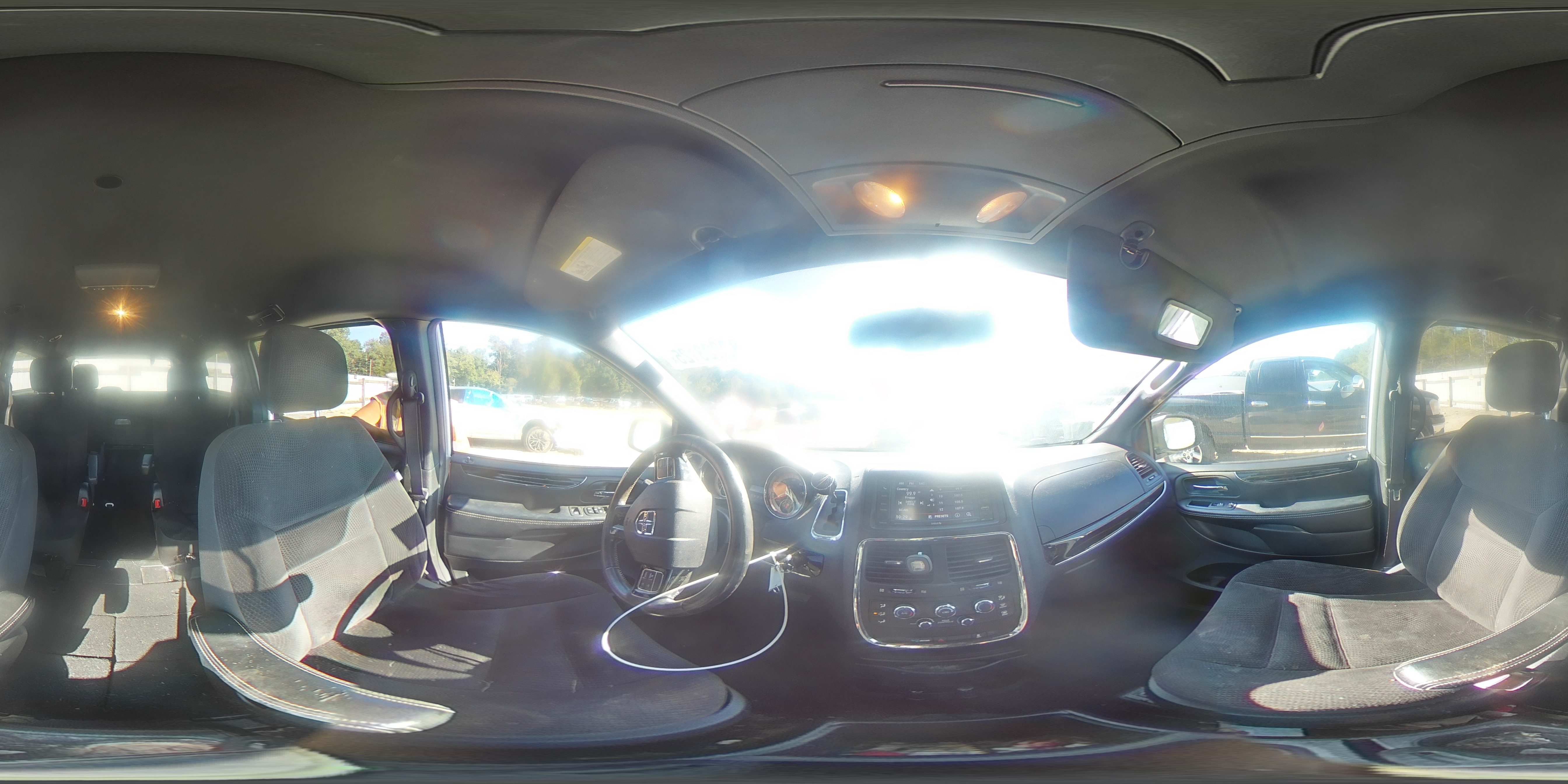 2018 Dodge Grand Caravan Se VIN: 2C4RDGBG5JR215296 Lot: 82223125