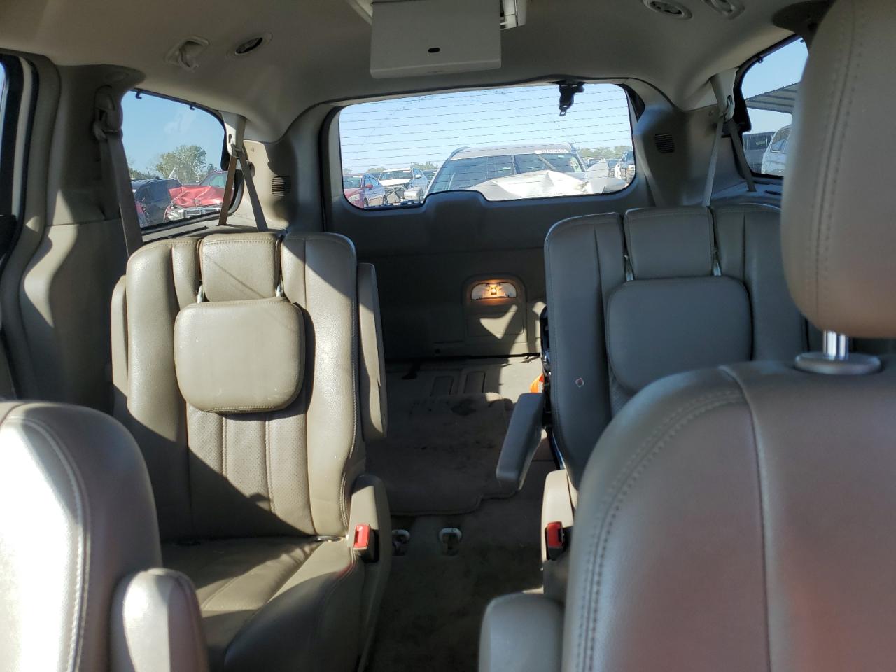 2012 Chrysler Town & Country Touring L VIN: 2C4RC1CG5CR227515 Lot: 82534065