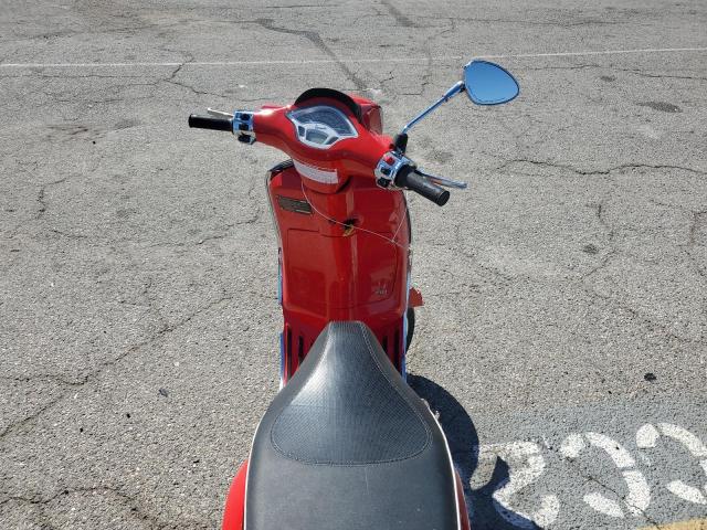 2019 VESPA MOPED  