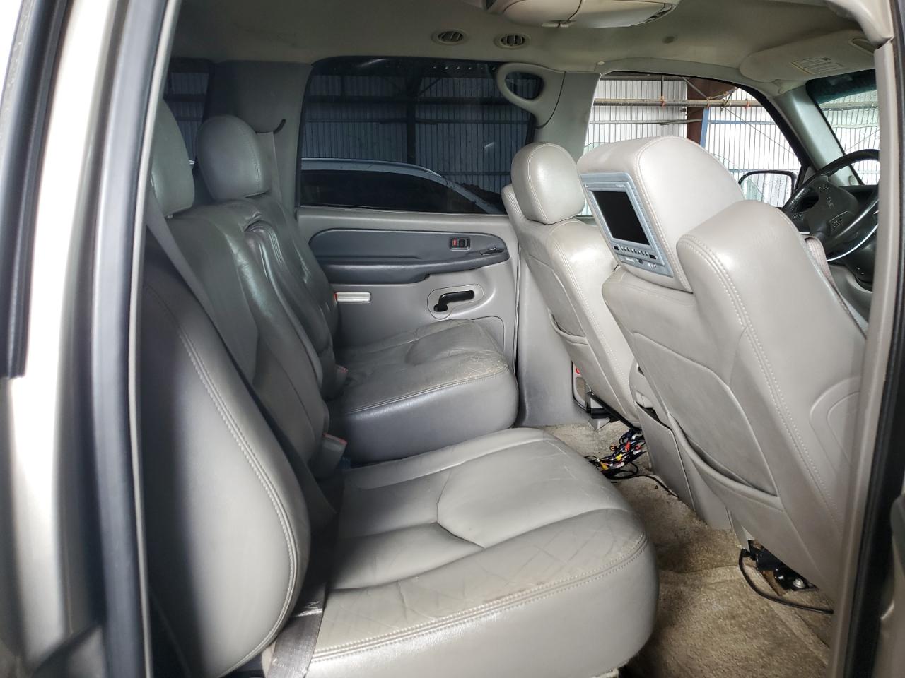 2003 GMC Yukon Xl K2500 VIN: 3GKGK26G83G153111 Lot: 84266025