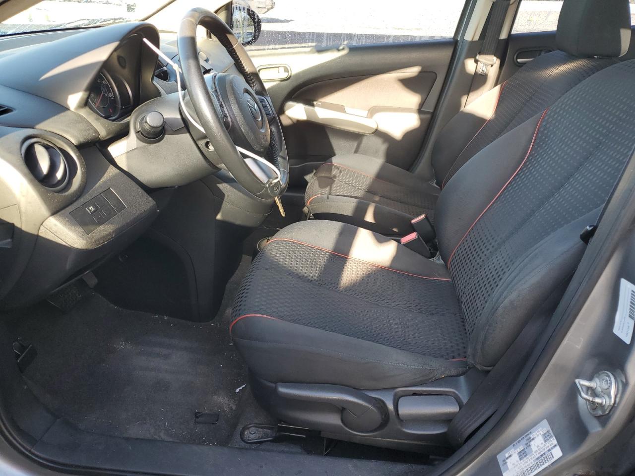 2013 Mazda Mazda2 VIN: JM1DE1LZ9D0163335 Lot: 89650265