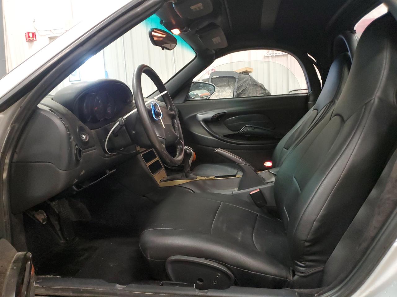 1998 Porsche Boxster VIN: WP0CA2984WU625520 Lot: 87201495