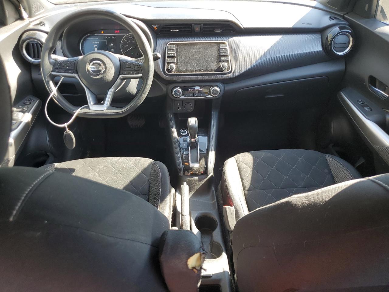 2019 Nissan Kicks S VIN: 3N1CP5CU3KL483223 Lot: 85073055