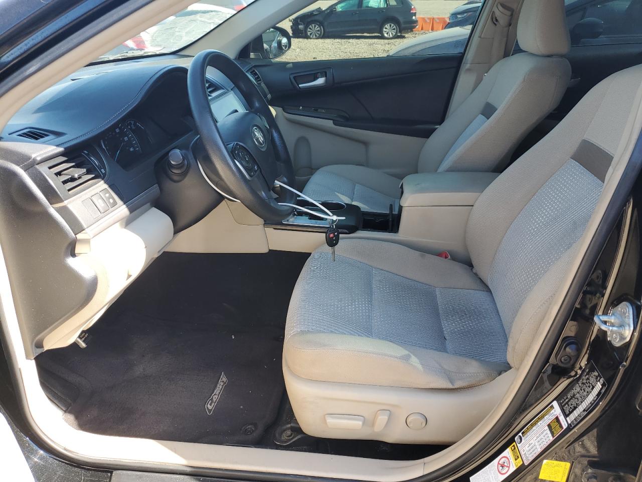 2012 Toyota Camry Base VIN: 4T4BF1FK3CR172270 Lot: 83856775