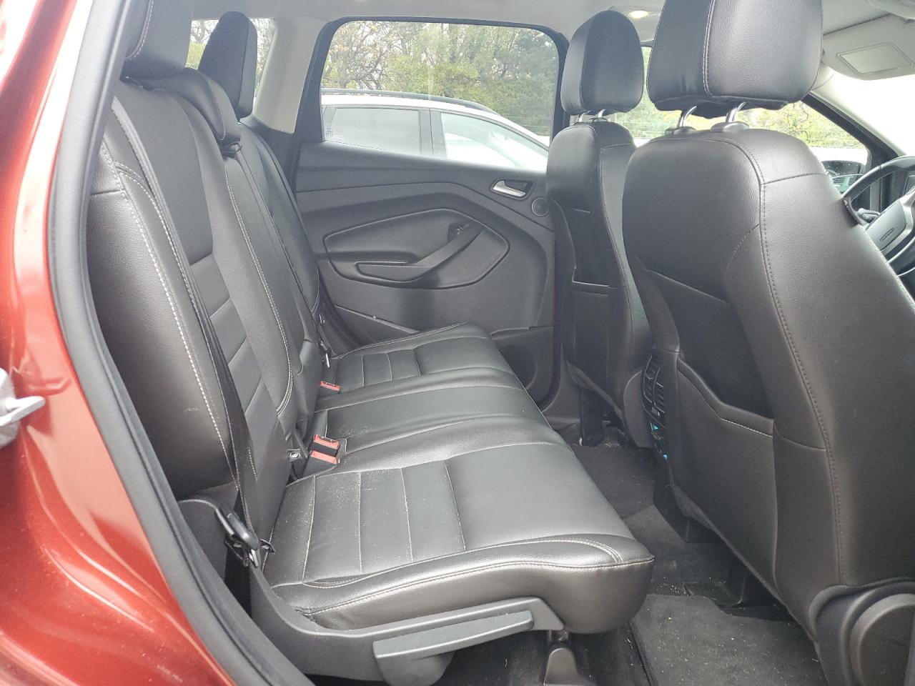 2014 Ford Escape Titanium VIN: 1FMCU0JX5EUB75627 Lot: 90391445