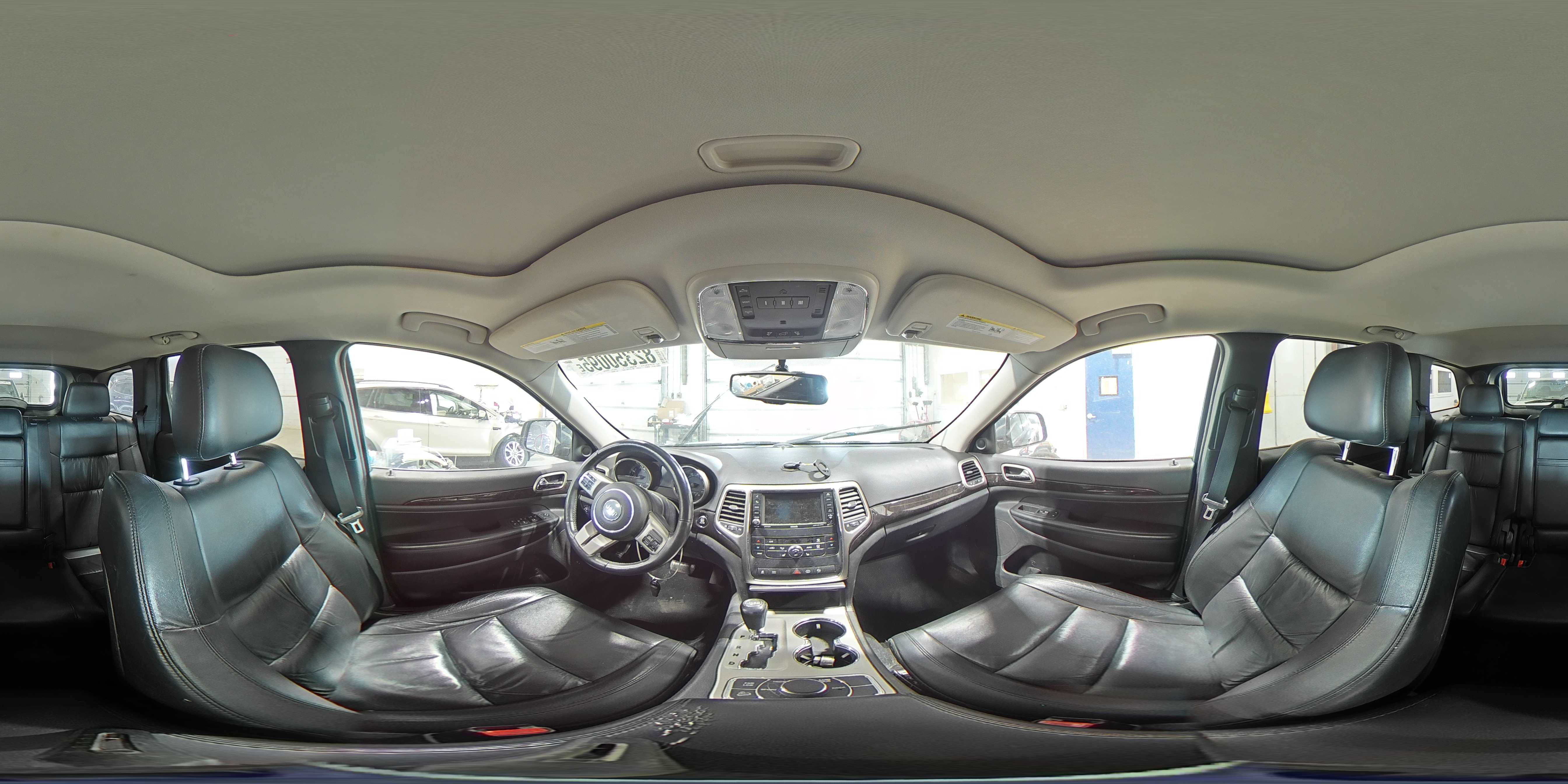 2013 Jeep Grand Cherokee Laredo VIN: 1C4RJFAT8DC646438 Lot: 82350095