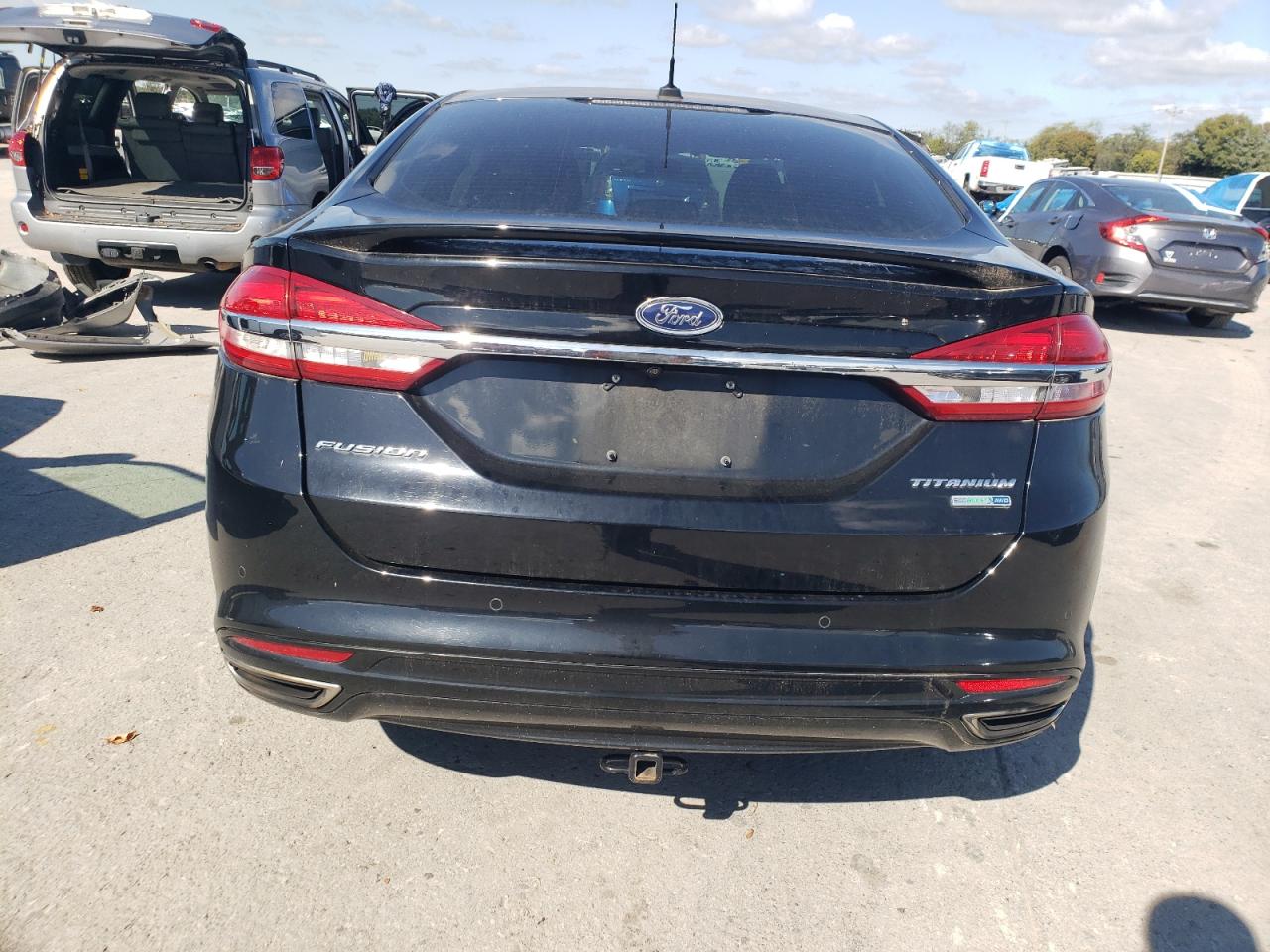 2018 Ford Fusion Titanium/Platinum VIN: 3FA6P0D93JR268756 Lot: 85692005