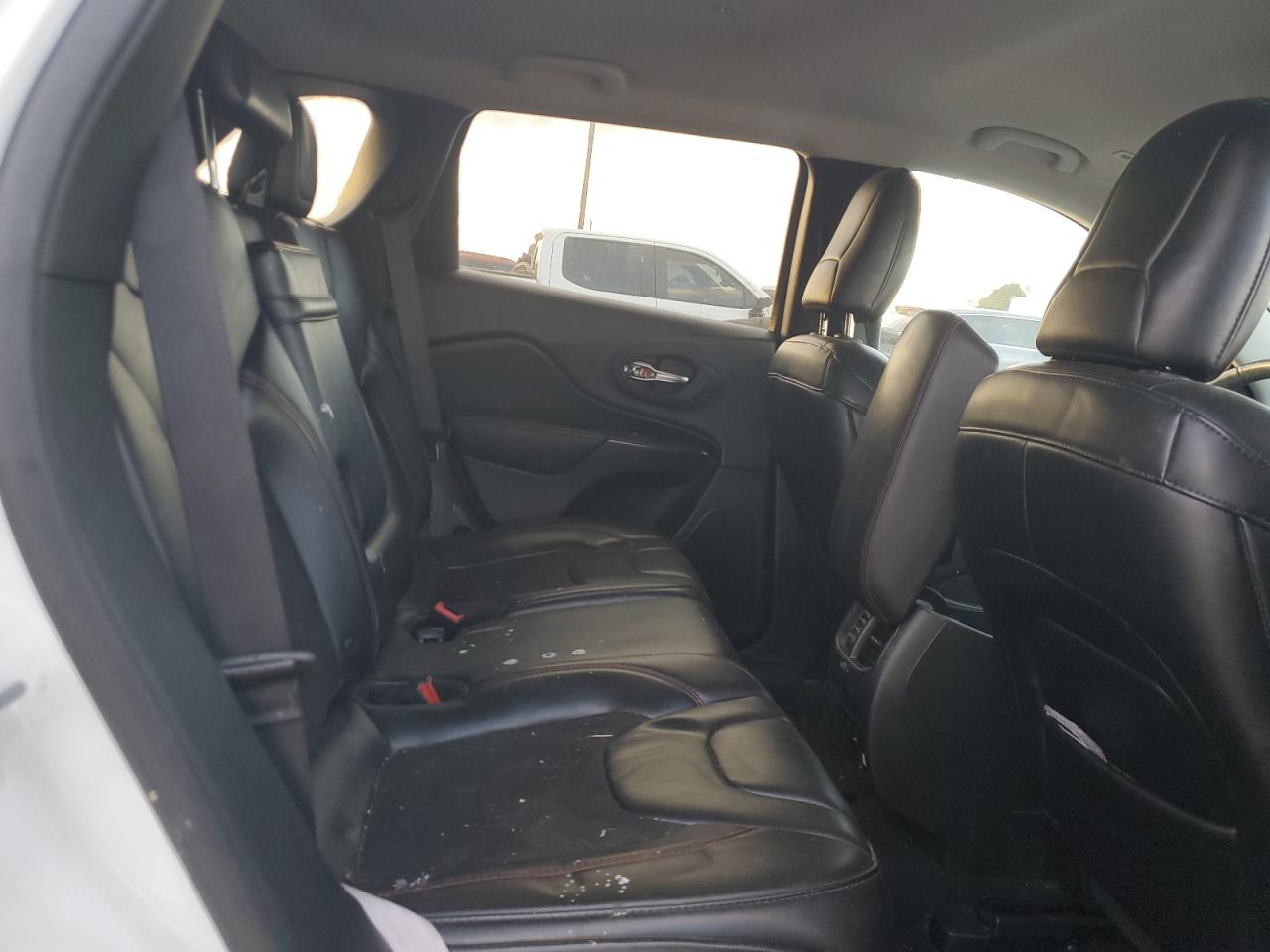 2019 Jeep Cherokee Trailhawk VIN: 1C4PJMBX7KD311241 Lot: 82268785