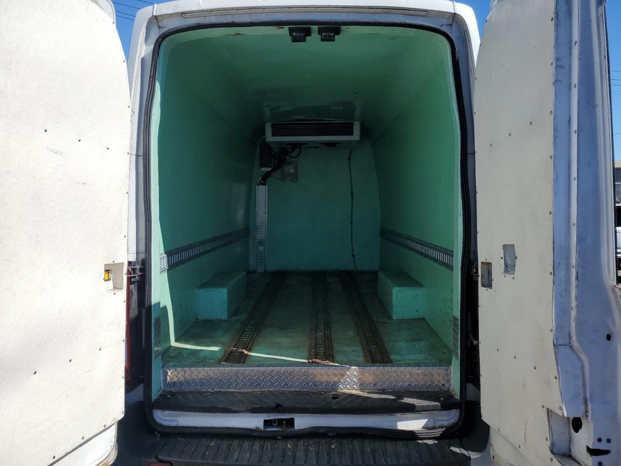 2016 Ford Transit T-250 VIN: 1FTYR3XM8GKA12074 Lot: 85288435