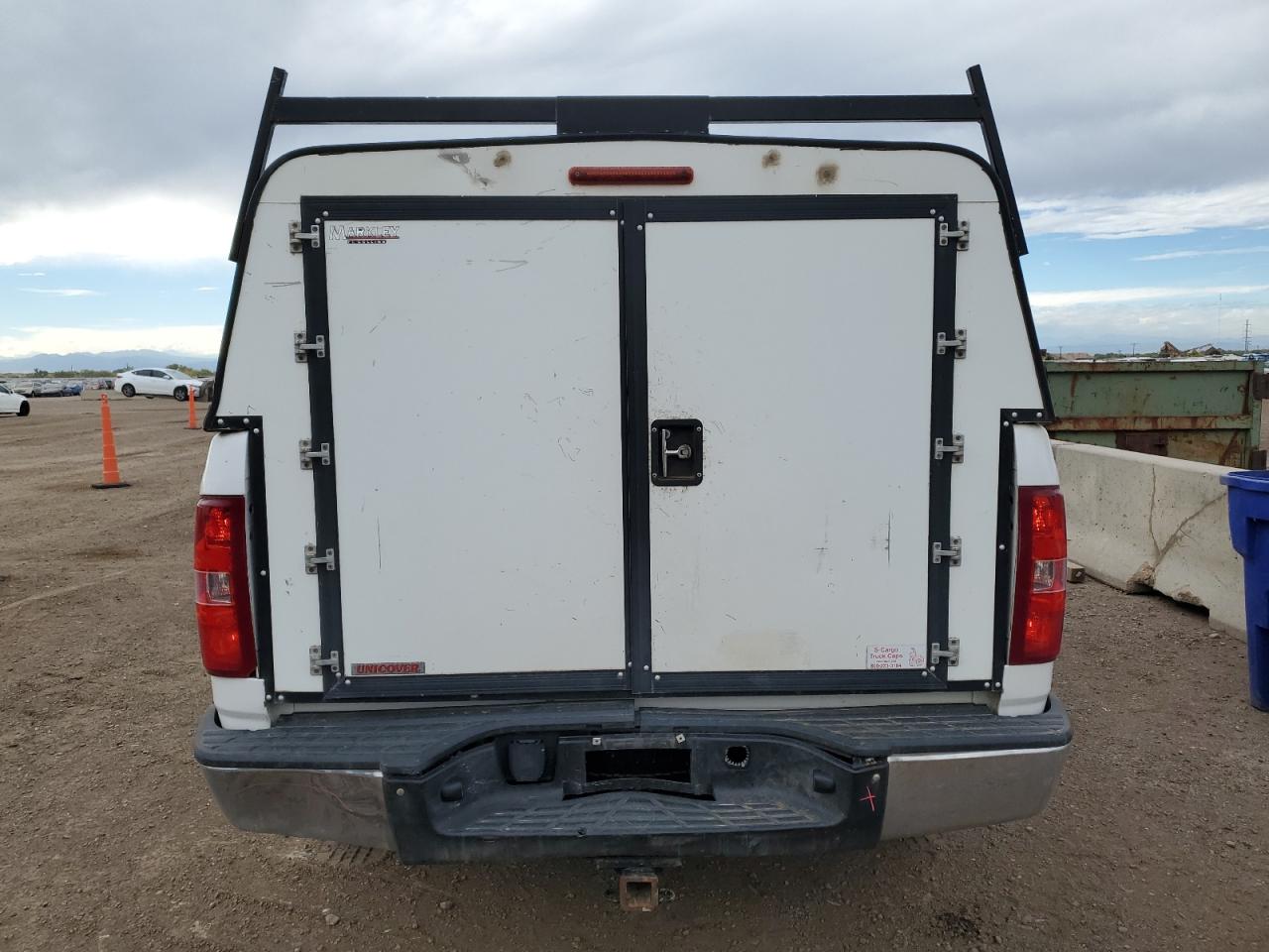 2007 Chevrolet Silverado K1500 VIN: 1GCEK19057E586233 Lot: 82464985