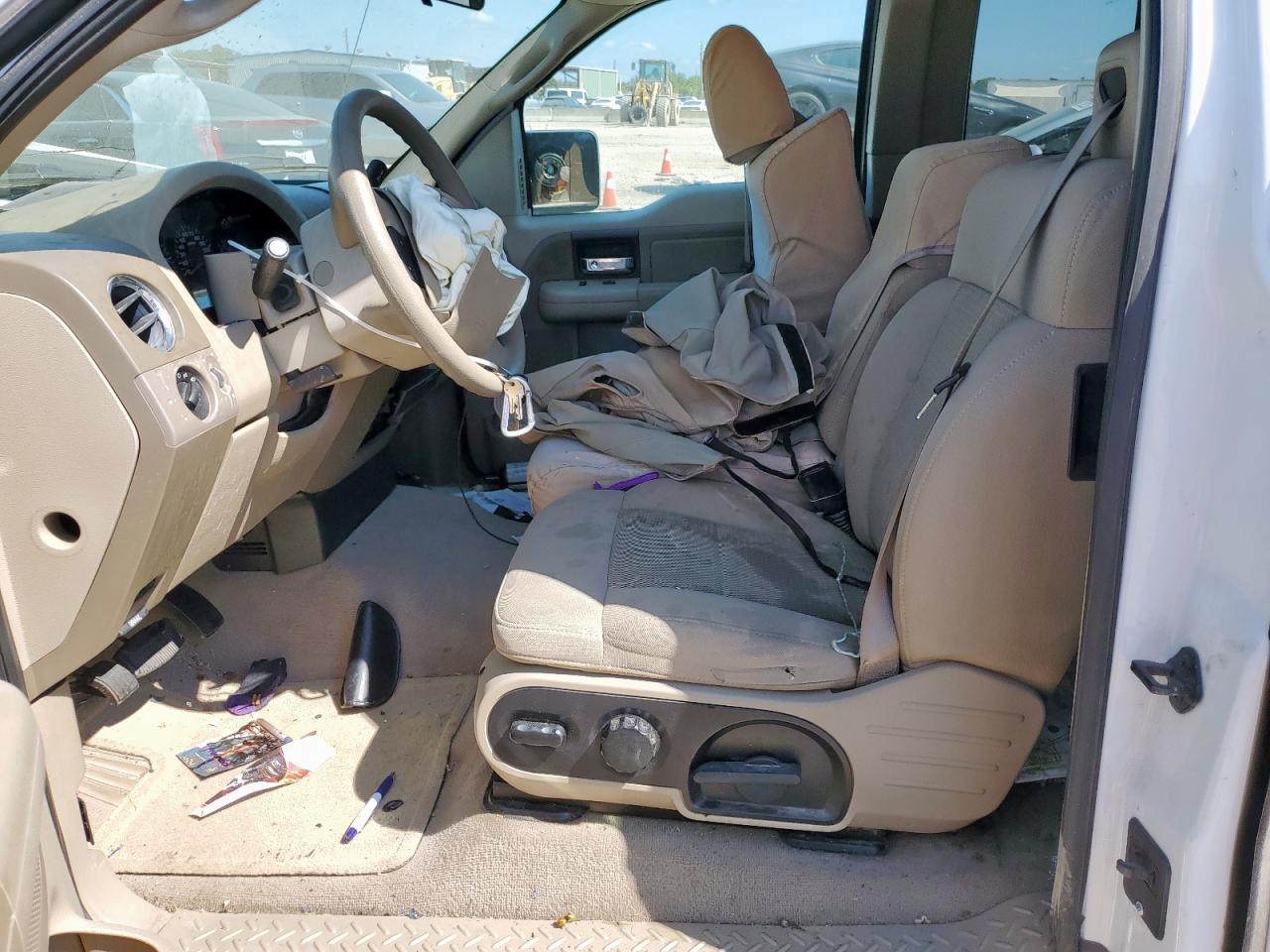 2006 Ford F150 VIN: 1FTRX12W76NA77180 Lot: 82396475