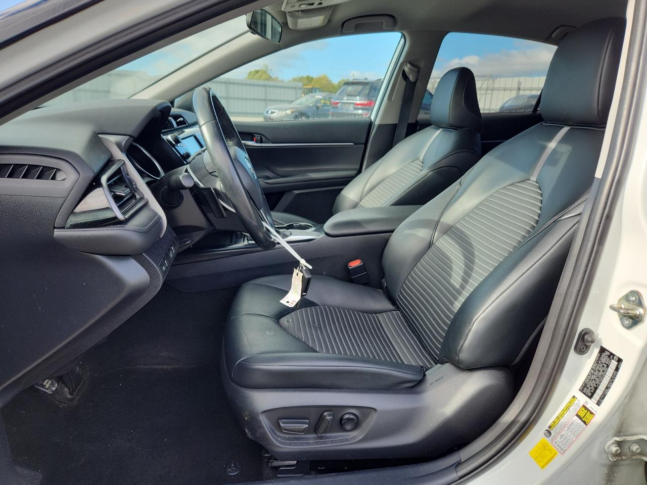 2020 Toyota Camry Se VIN: 4T1G11AK2LU366780 Lot: 81637415