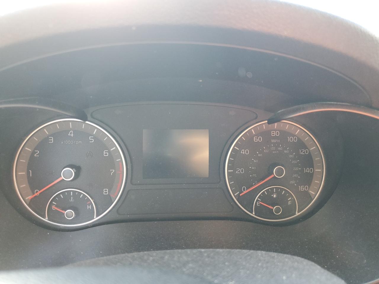 2019 Kia Optima Lx VIN: 5XXGT4L38KG349329 Lot: 84960325