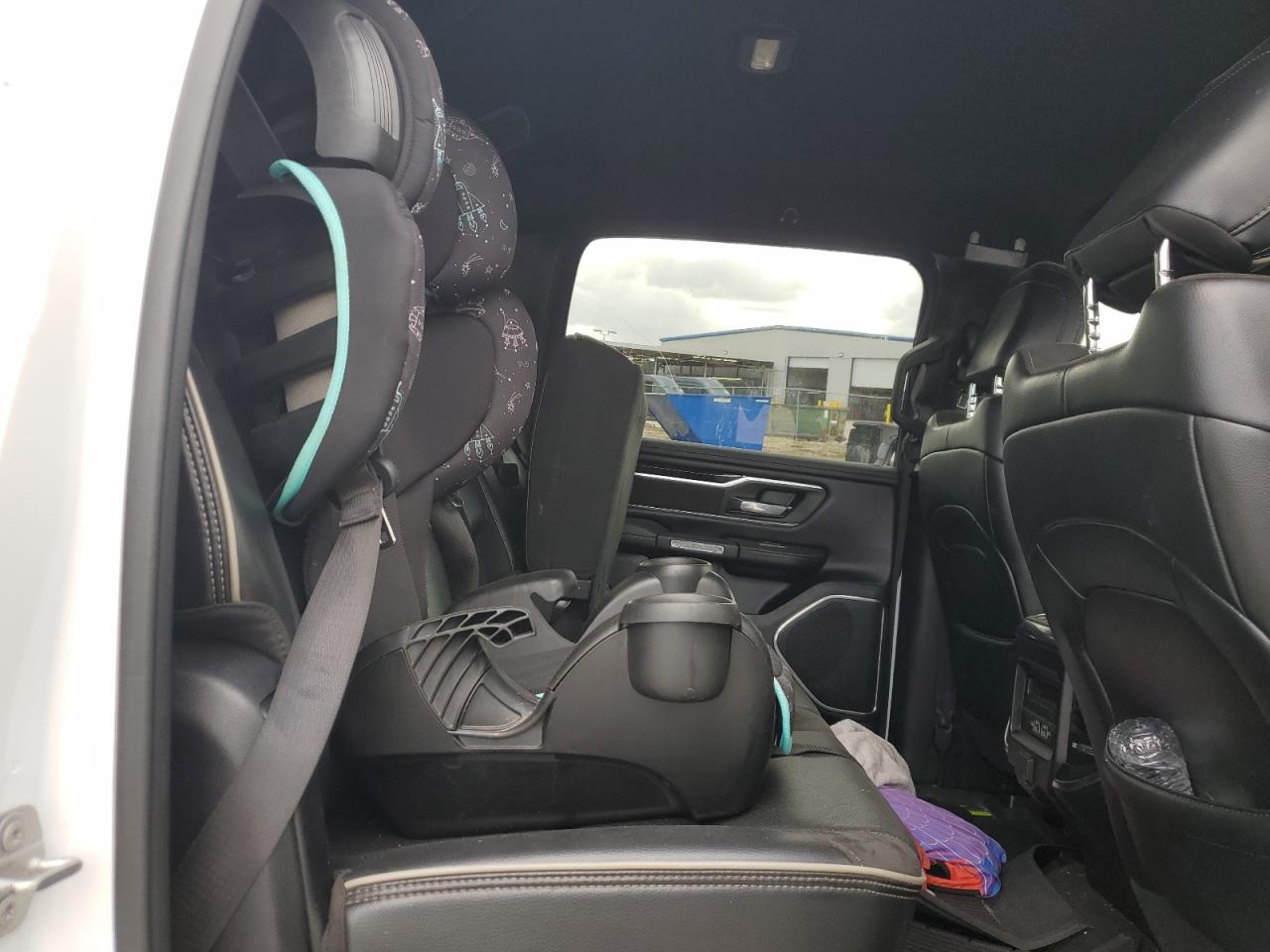 2021 Ram 1500 Laramie VIN: 1C6SRFJT1MN776132 Lot: 84828125