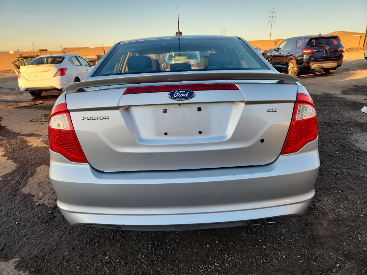 2011 Ford Fusion Se VIN: 3FAHP0HAXBR140061 Lot: 89813415