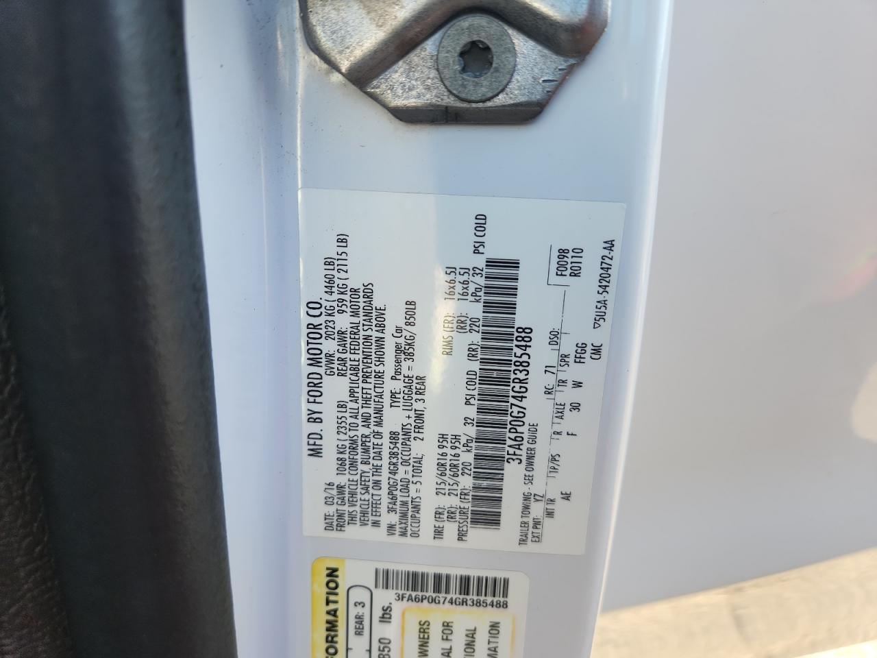 2016 Ford Fusion S VIN: 3FA6P0G74GR385488 Lot: 82216275