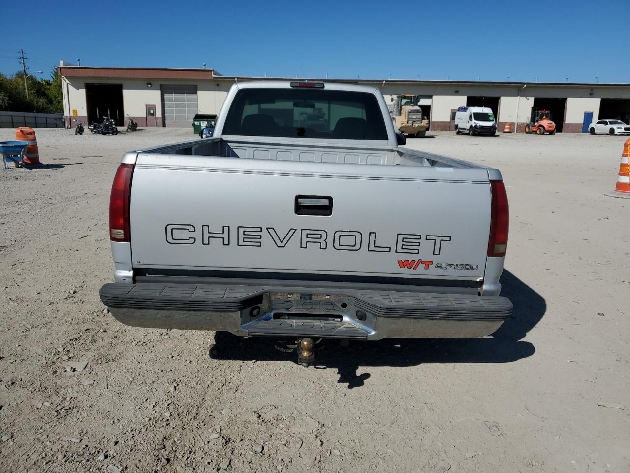 1996 Chevrolet Gmt-400 C1500 VIN: 1GCEC14W9TZ157429 Lot: 81802335