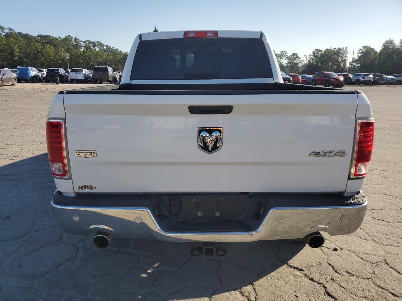 2016 Ram 1500 Laramie VIN: 1C6RR7NT4GS422383 Lot: 86622835