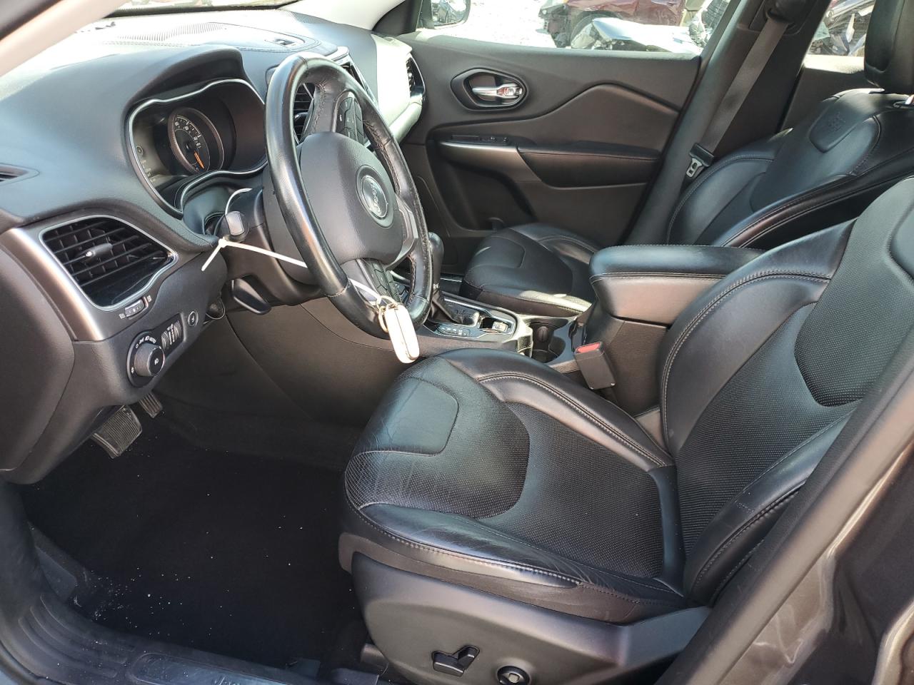 2019 Jeep Cherokee Limited VIN: 1C4PJMDX2KD369822 Lot: 82473155