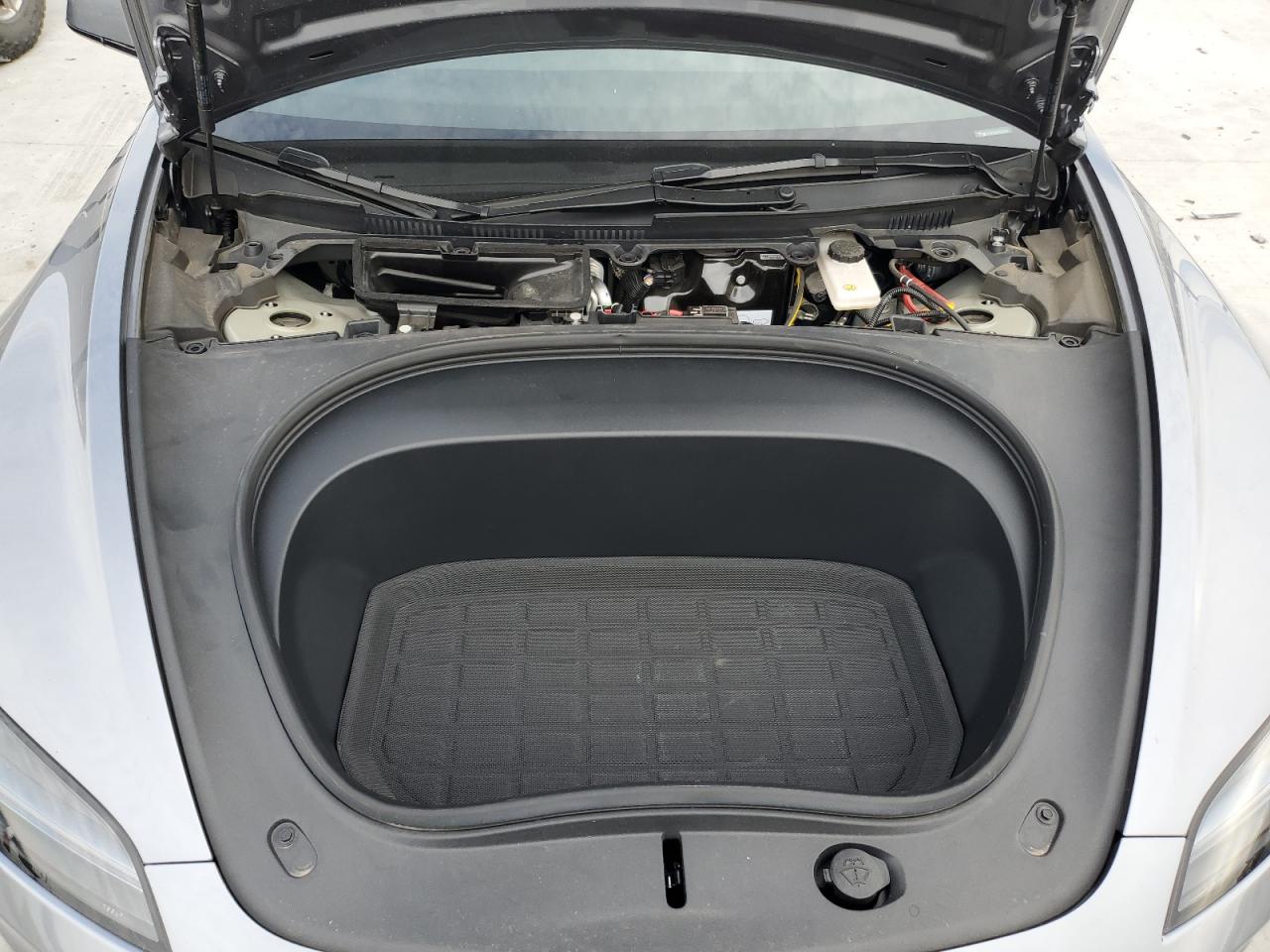 2025 Tesla Model 3 VIN: 5YJ3E1EB1SF927964 Lot: 87023715