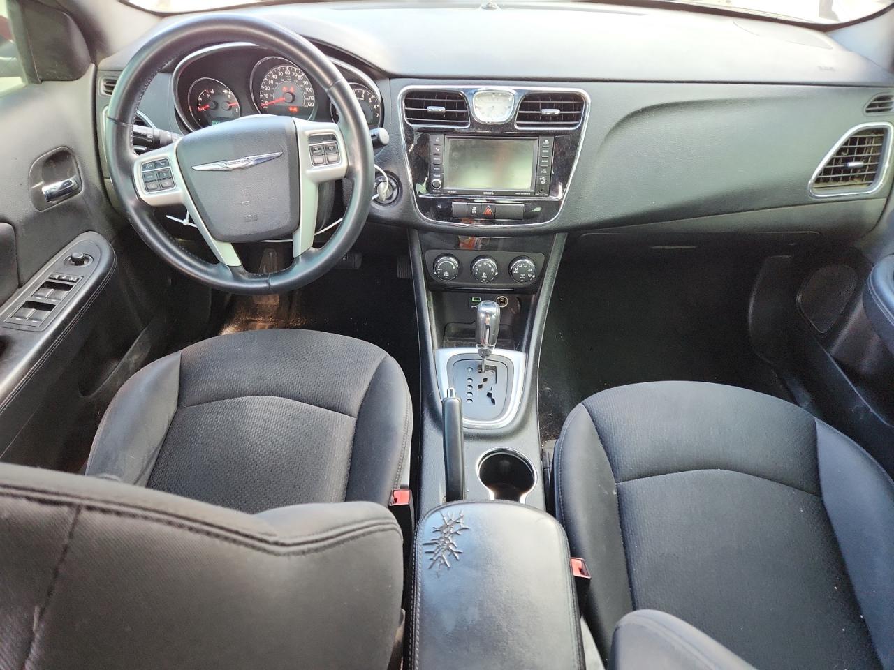 2014 Chrysler 200 Touring VIN: 1C3CCBBG0EN178418 Lot: 86192415