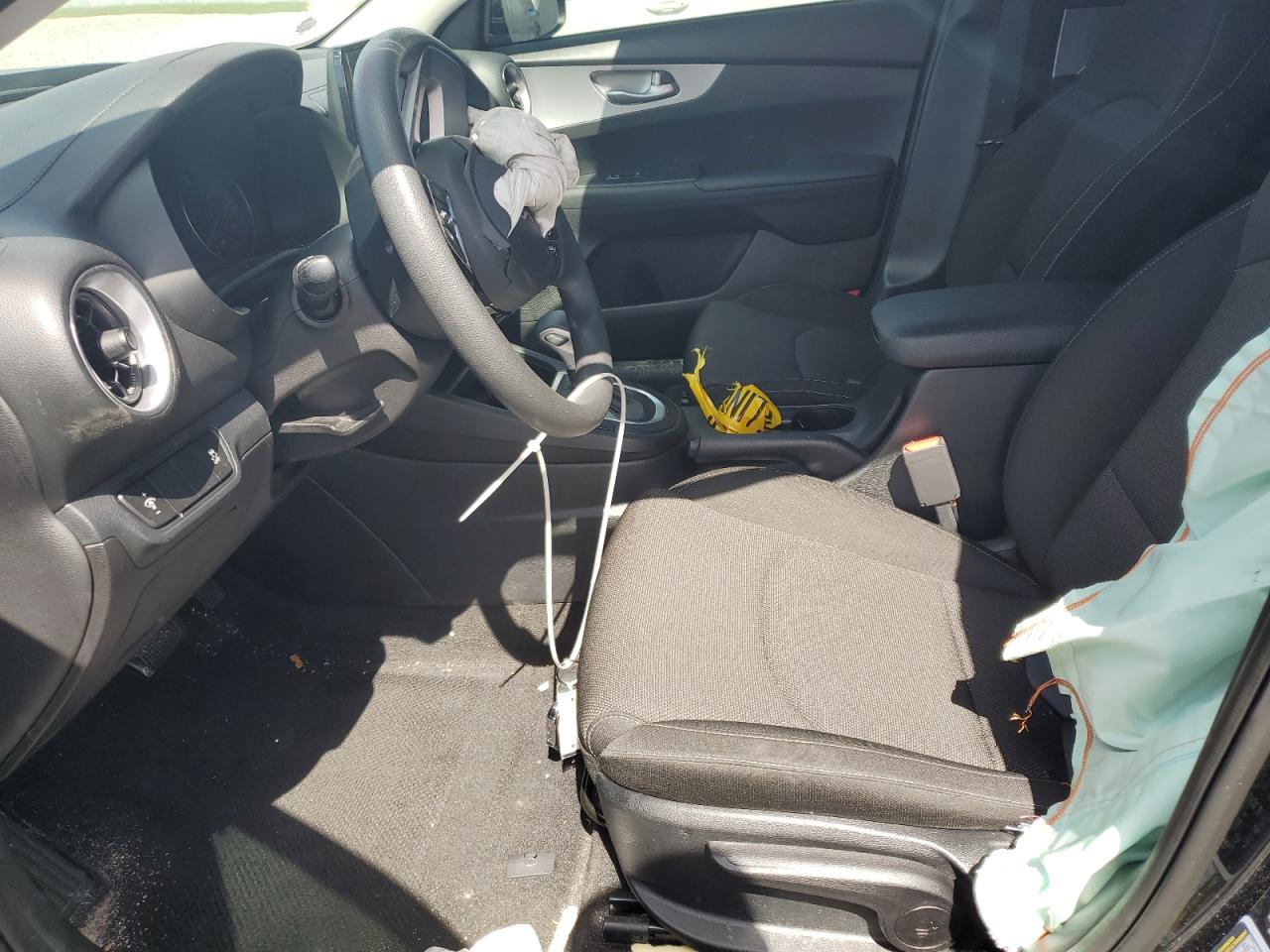 2023 Kia Forte Lx VIN: 3KPF24AD9PE646961 Lot: 85746975