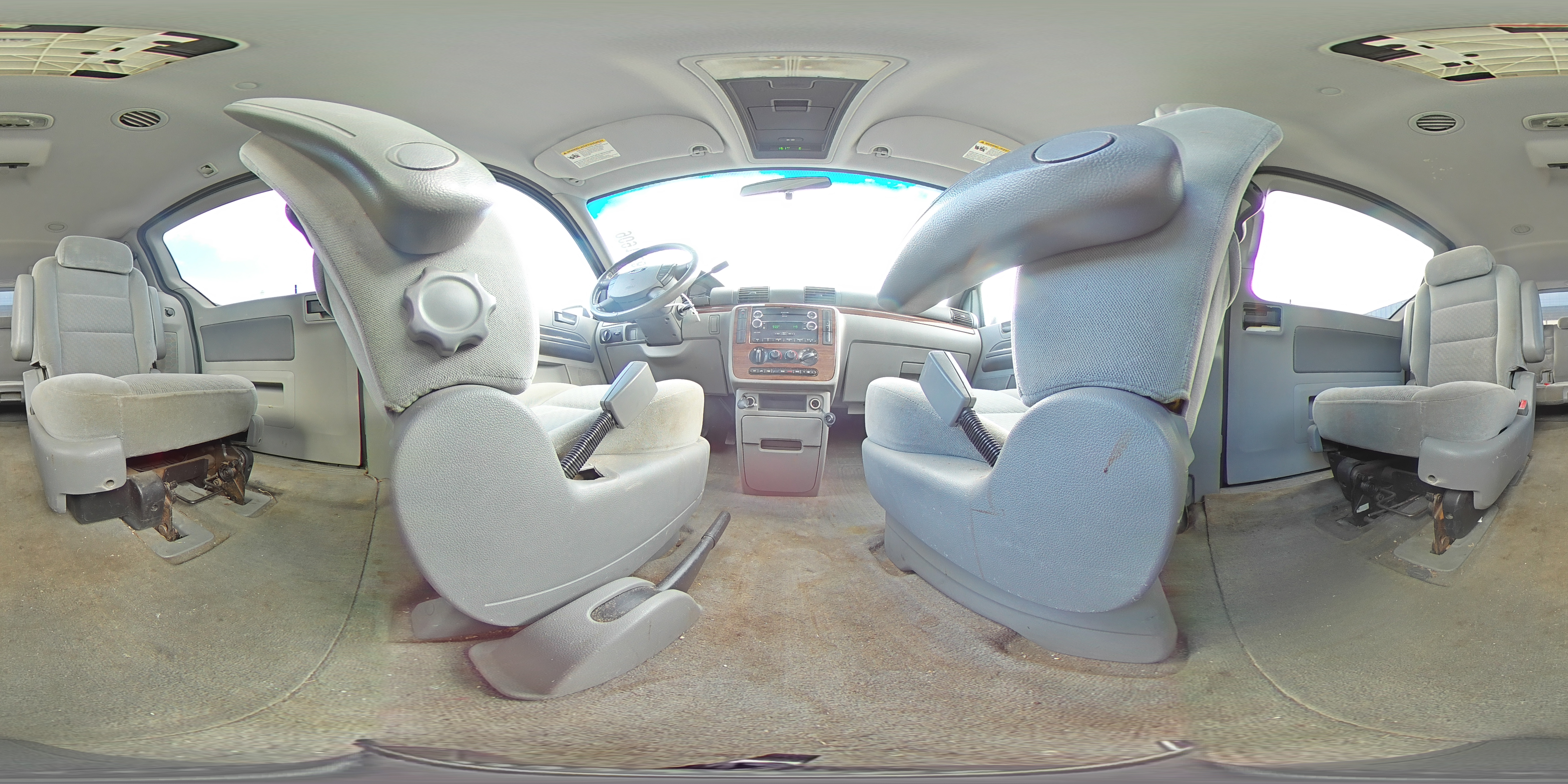 2005 Ford Freestar Sel VIN: 2FMZA52205BA80983 Lot: 90911285