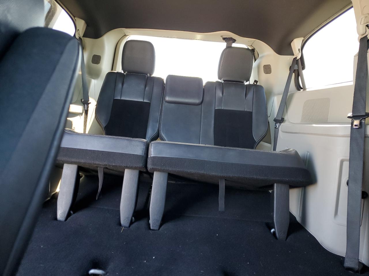 2018 Dodge Grand Caravan Sxt VIN: 2C4RDGCG7JR302258 Lot: 90864905