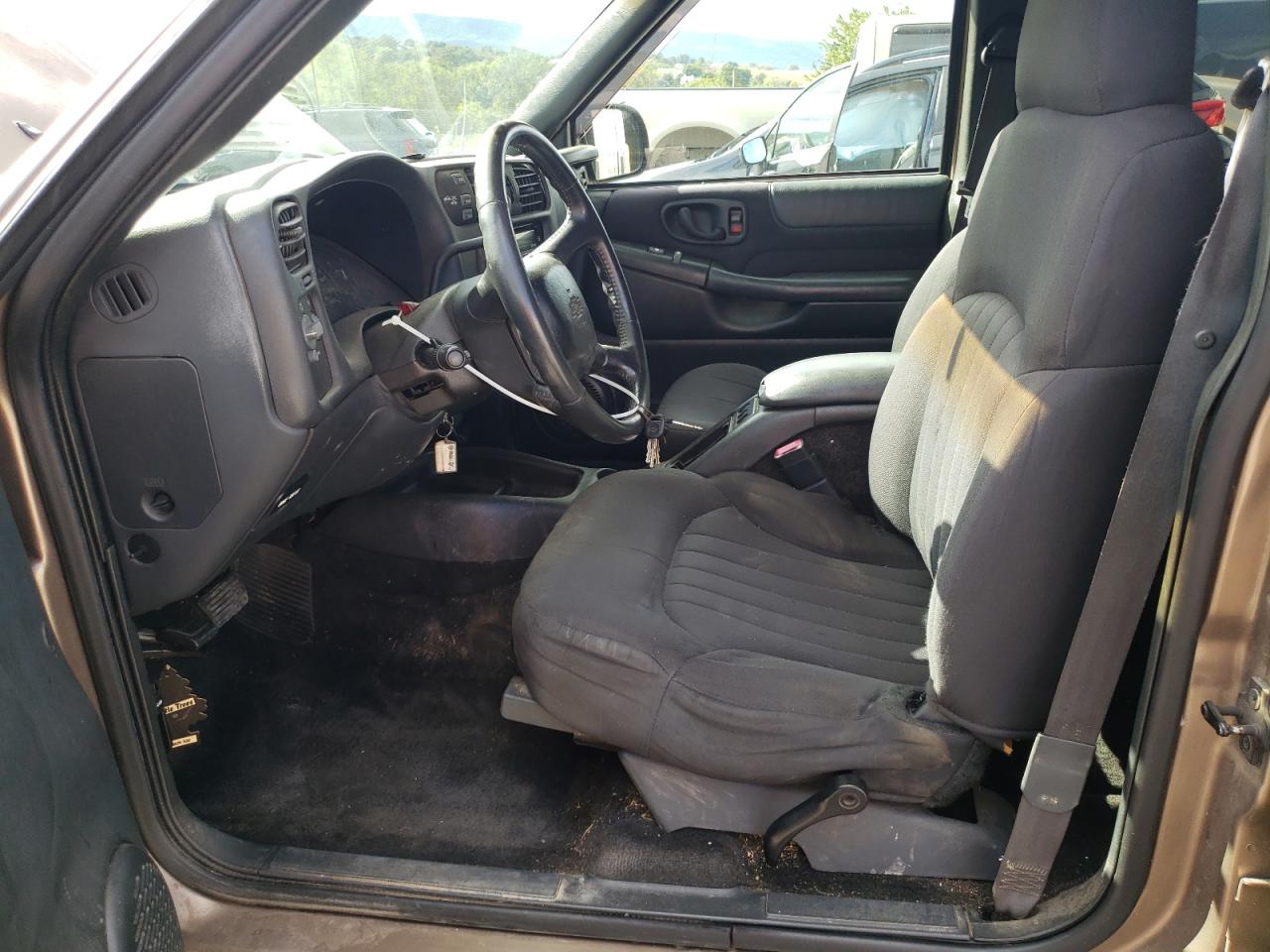 2003 Chevrolet Blazer VIN: 1GNDT13X93K149465 Lot: 85490295