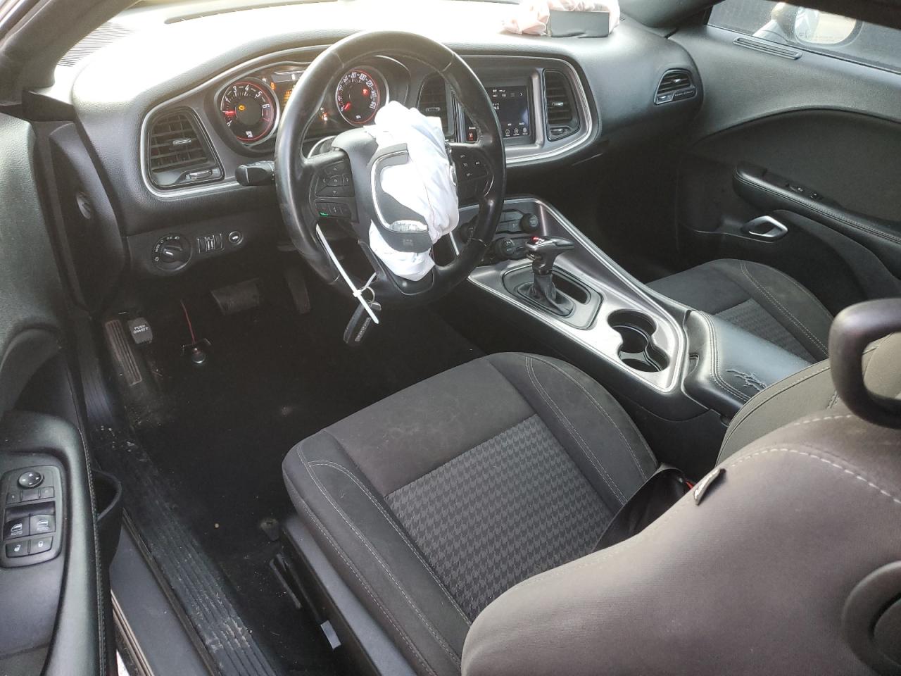 2019 Dodge Challenger Sxt VIN: 2C3CDZAG6KH660922 Lot: 84205615