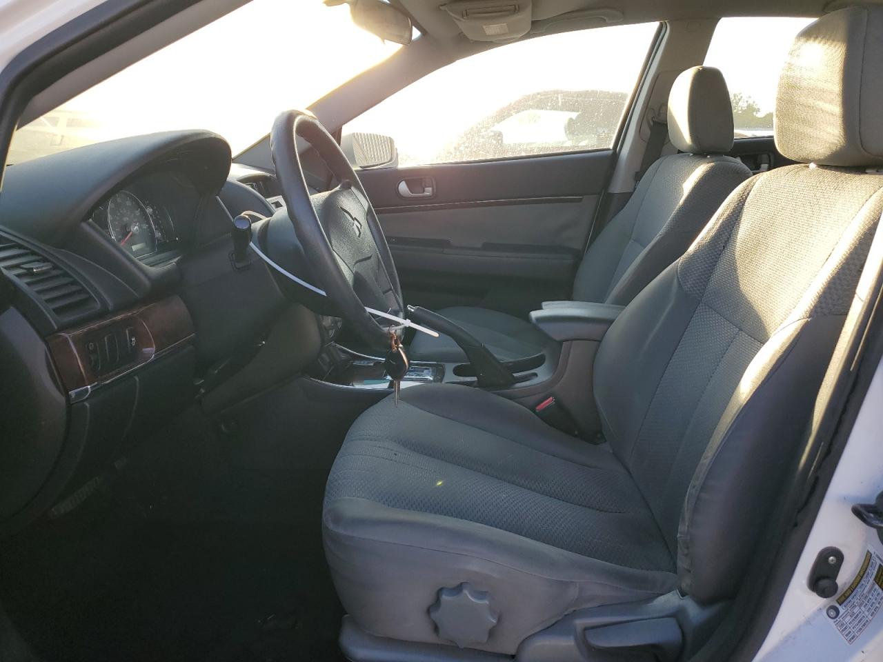 2011 Mitsubishi Galant Es VIN: 4A32B3FF8BE005756 Lot: 81973295