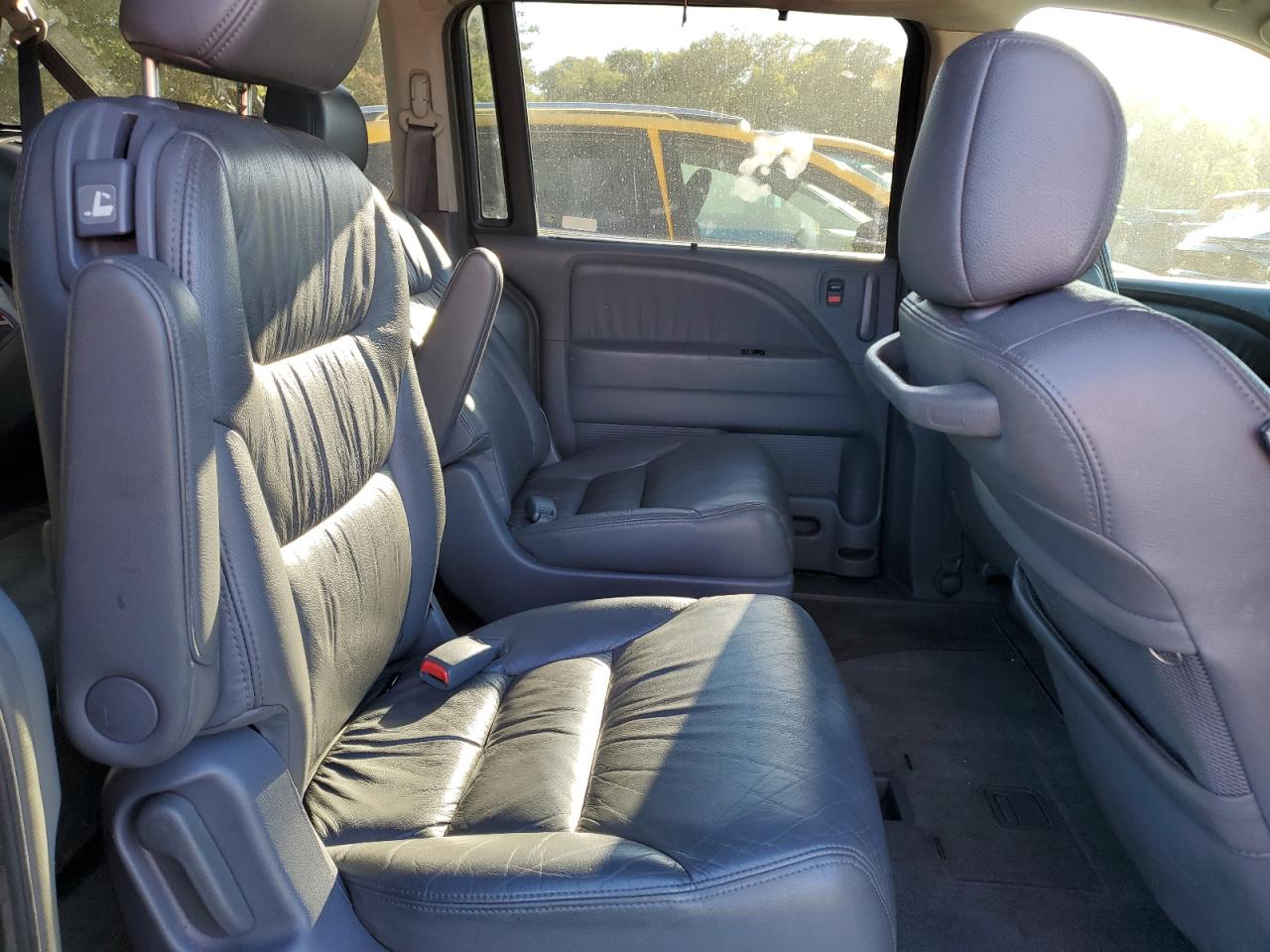 2006 Honda Odyssey Exl VIN: 5FNRL38616B120795 Lot: 84301965