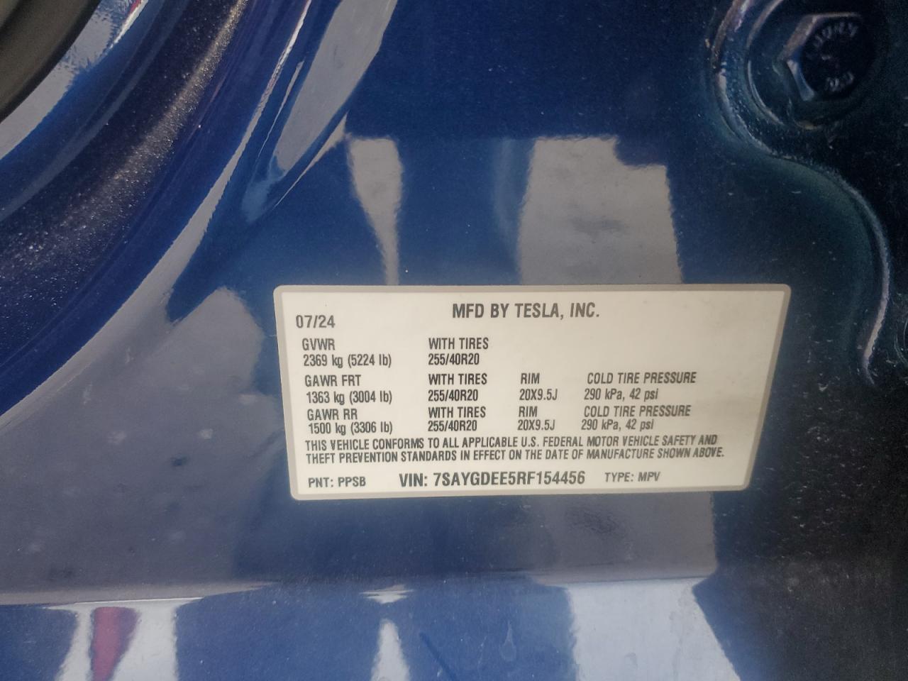 2024 Tesla Model Y VIN: 7SAYGDEE5RF154456 Lot: 82469065