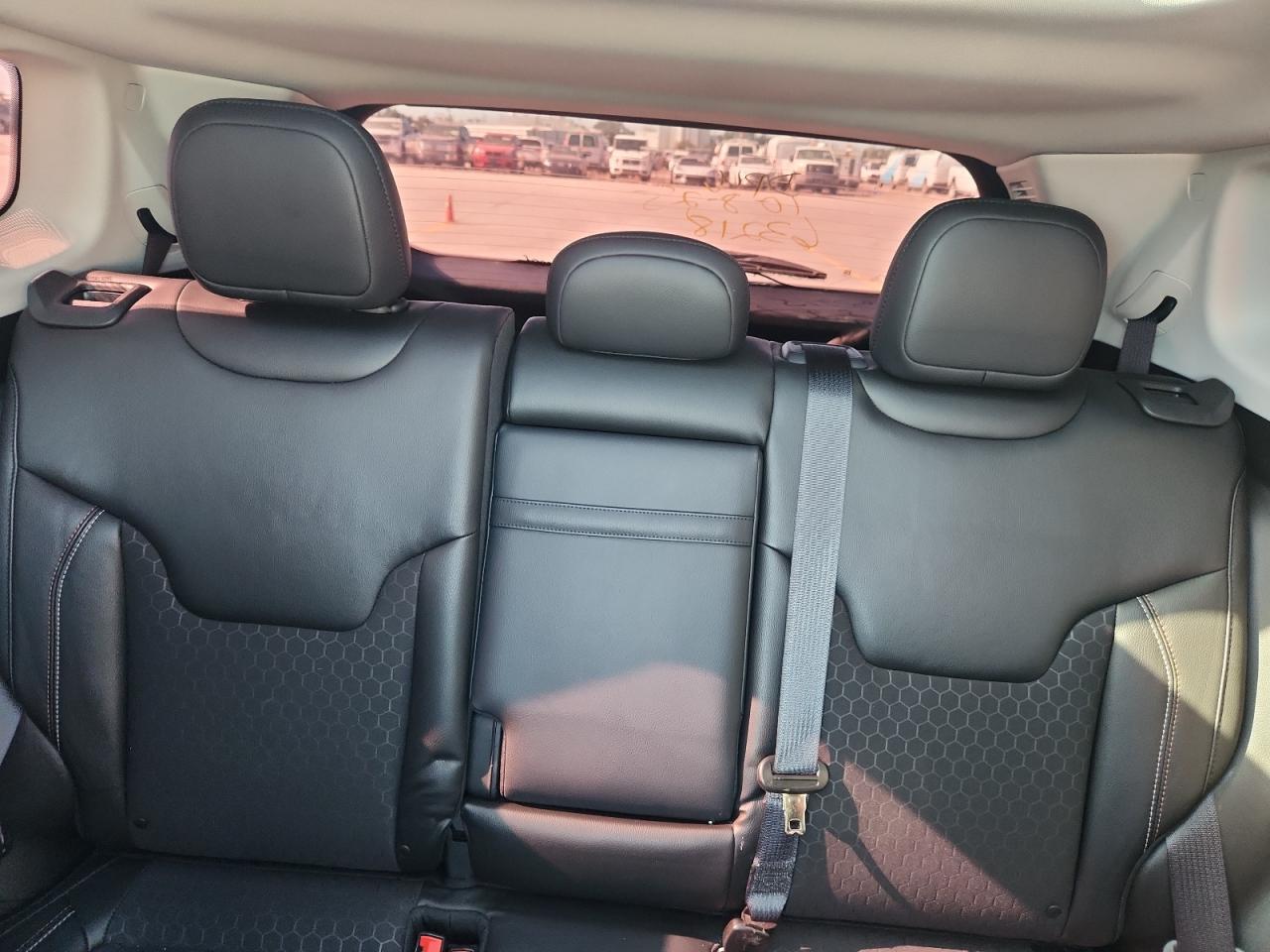 2018 Jeep Compass Latitude VIN: 3C4NJCBB6JT267618 Lot: 82459495