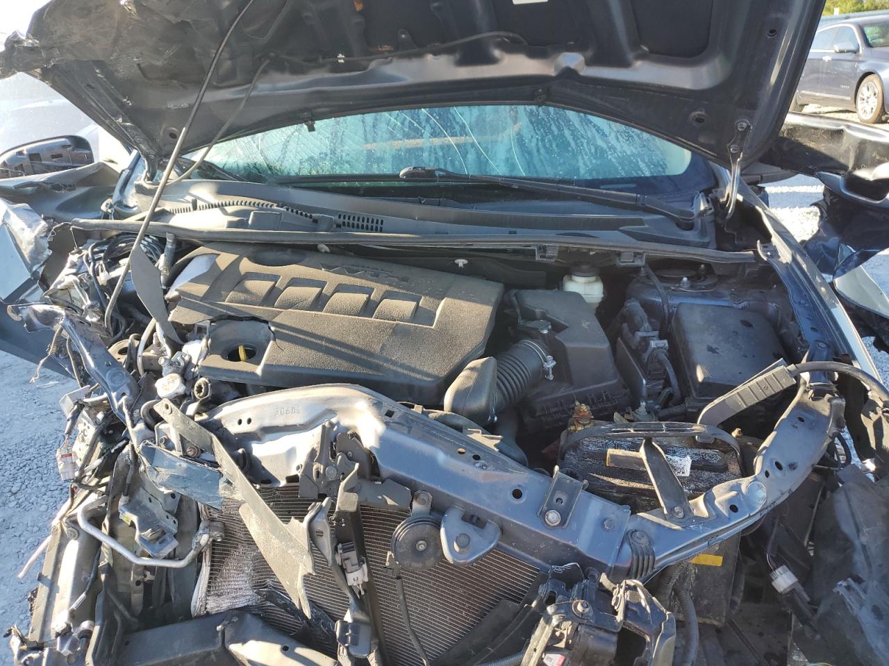 2018 Toyota Corolla L VIN: 5YFBURHE5JP805968 Lot: 82381715