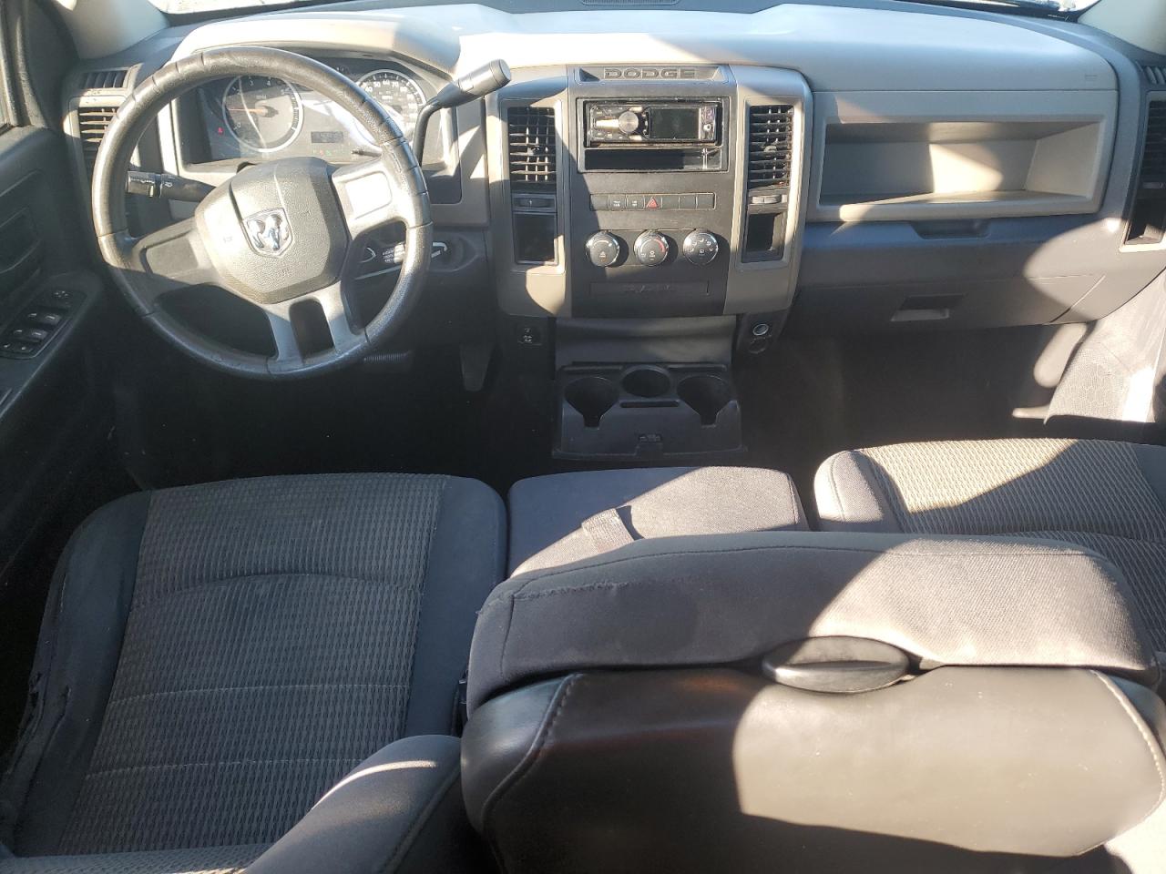 2009 Dodge Ram 1500 VIN: 1D3HB13P79J528323 Lot: 90300605