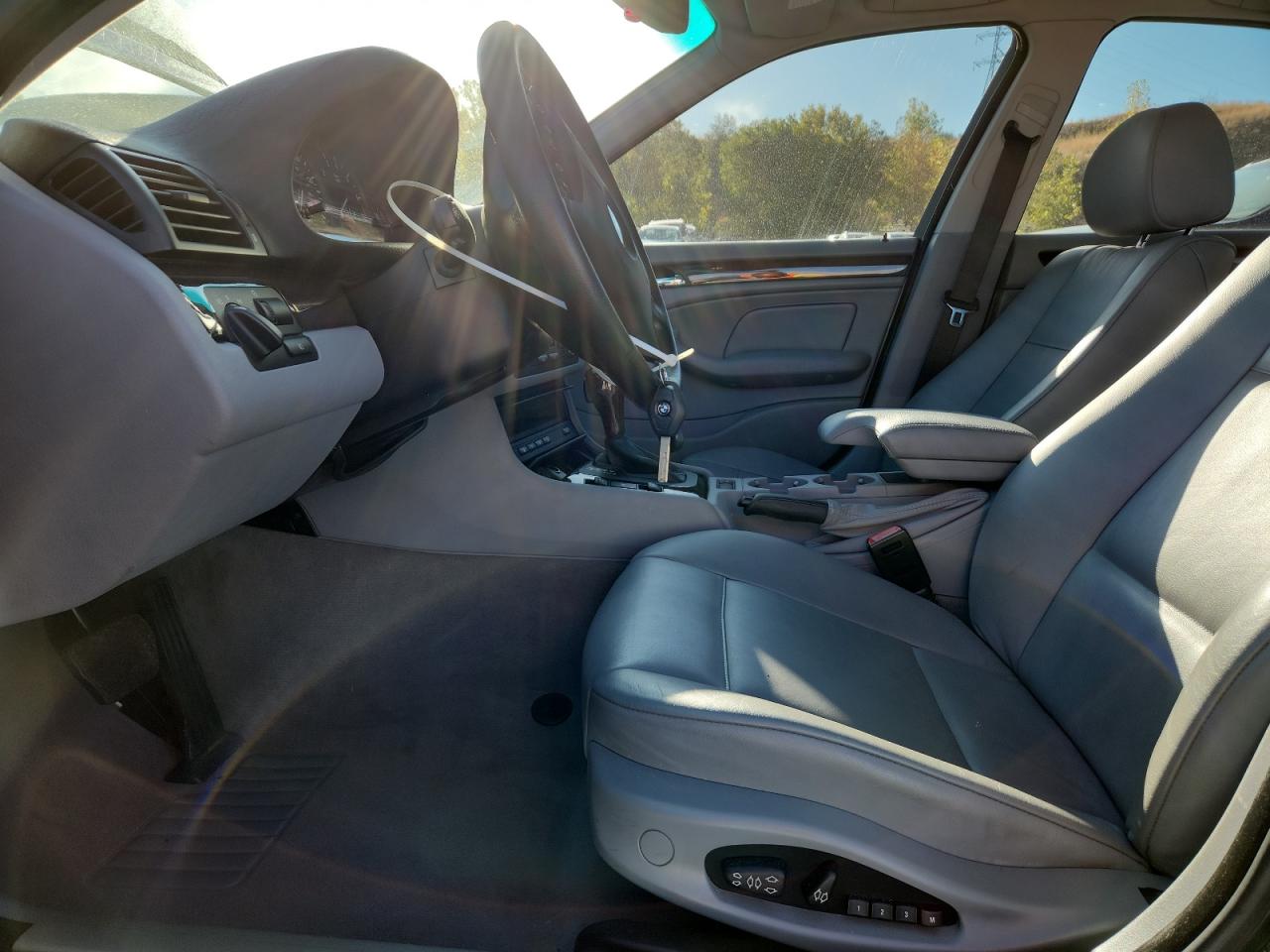 2004 BMW 325 Xi VIN: WBAEU33444PR06768 Lot: 81847255