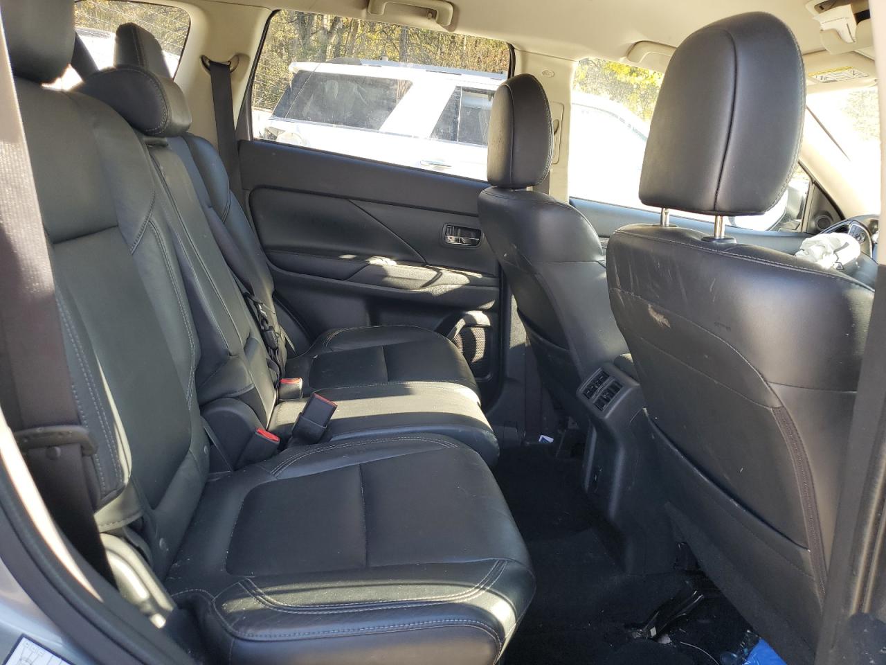 2020 Mitsubishi Outlander Se VIN: JA4AZ3A35LZ020582 Lot: 82723505