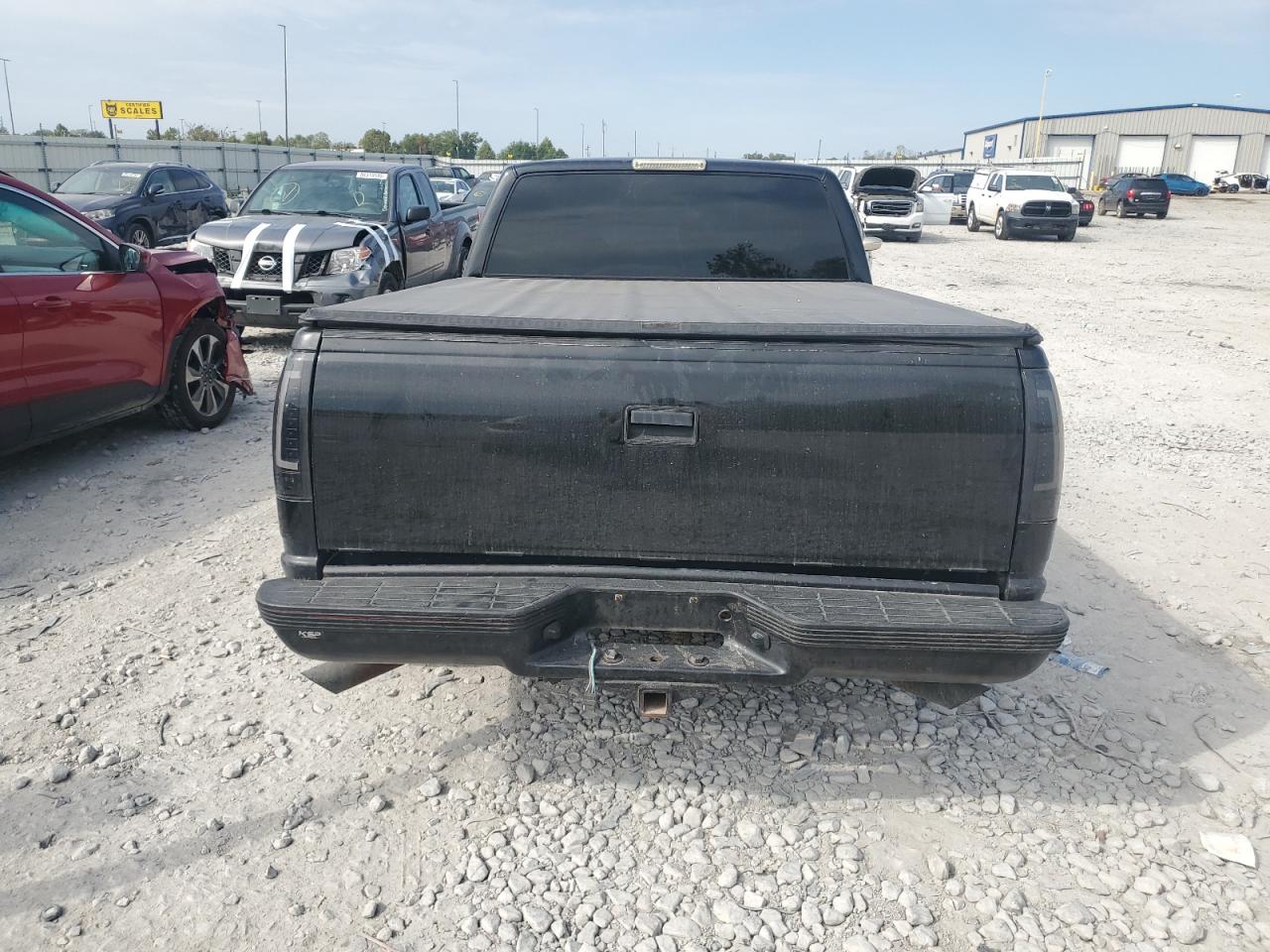 1998 GMC Sierra C1500 VIN: 2GTEC19R9W1556423 Lot: 86428045