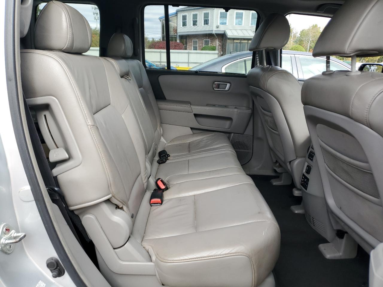 2009 Honda Pilot Touring VIN: 5FNYF48929B016937 Lot: 86481055