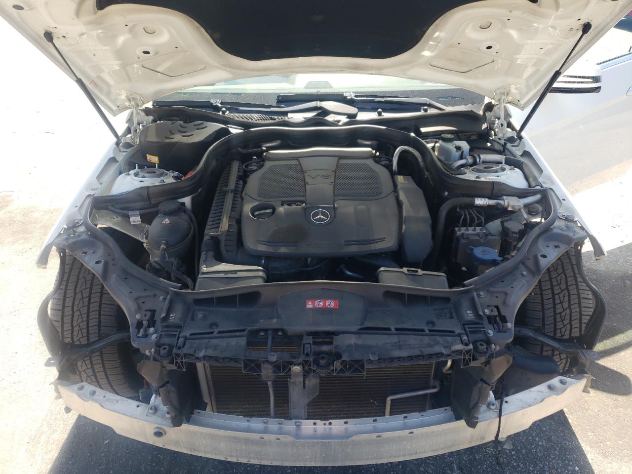 2014 Mercedes-Benz E 350 VIN: WDDHF5KB9EA900674 Lot: 82189445