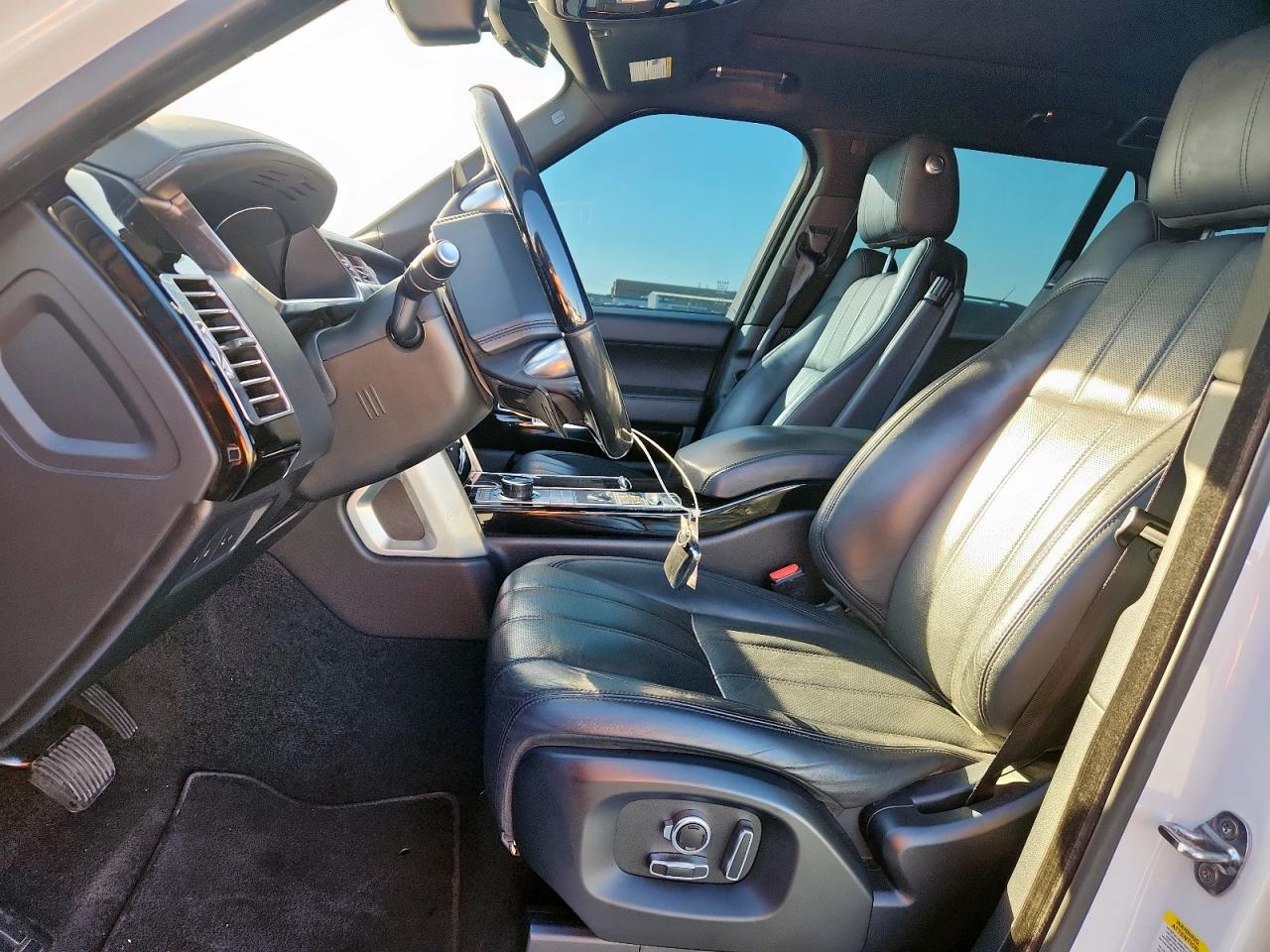 2017 Land Rover Range Rover Hse VIN: SALGS2FV8HA370361 Lot: 82647105